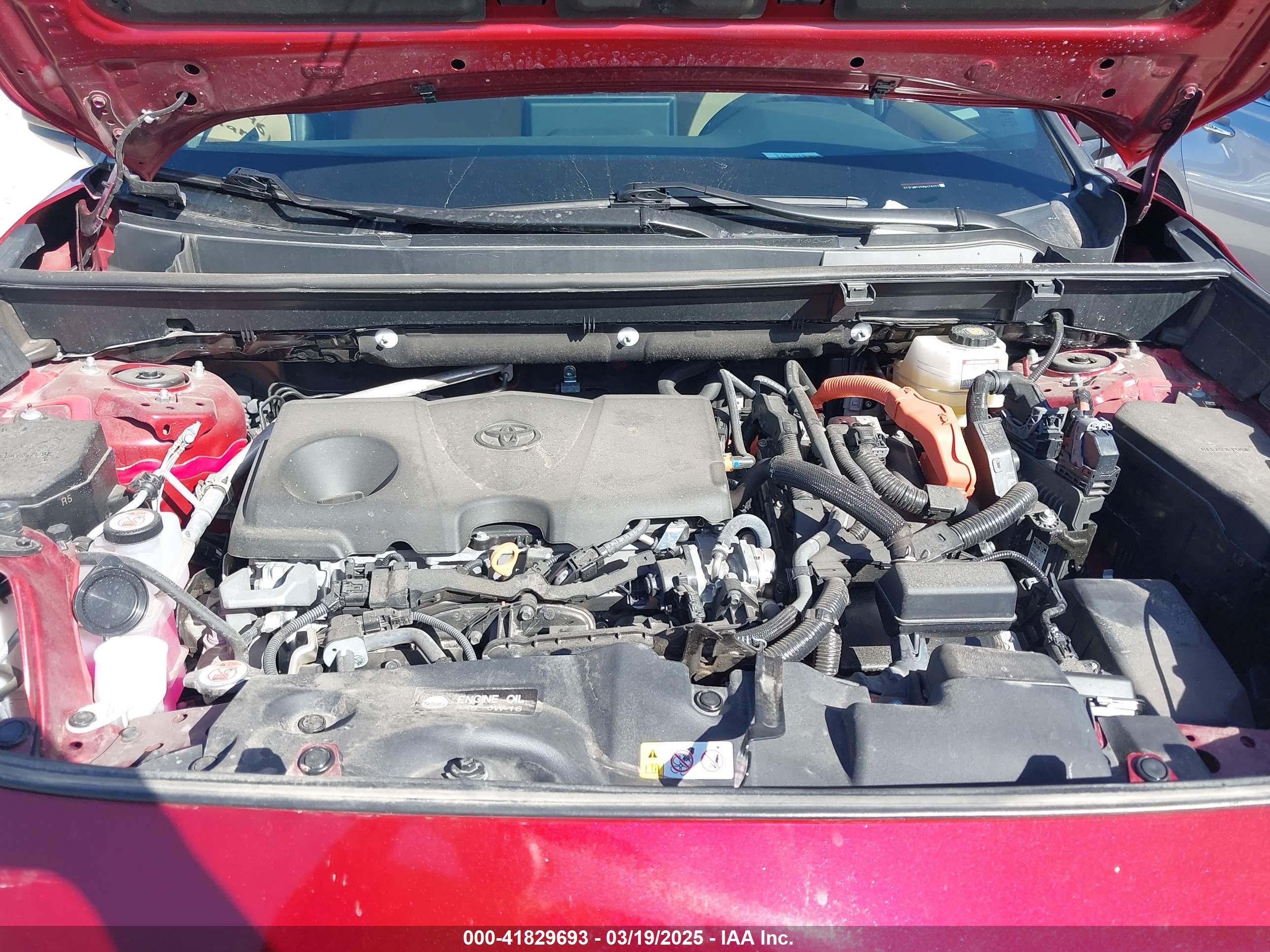 TOYOTA RAV4 image 10