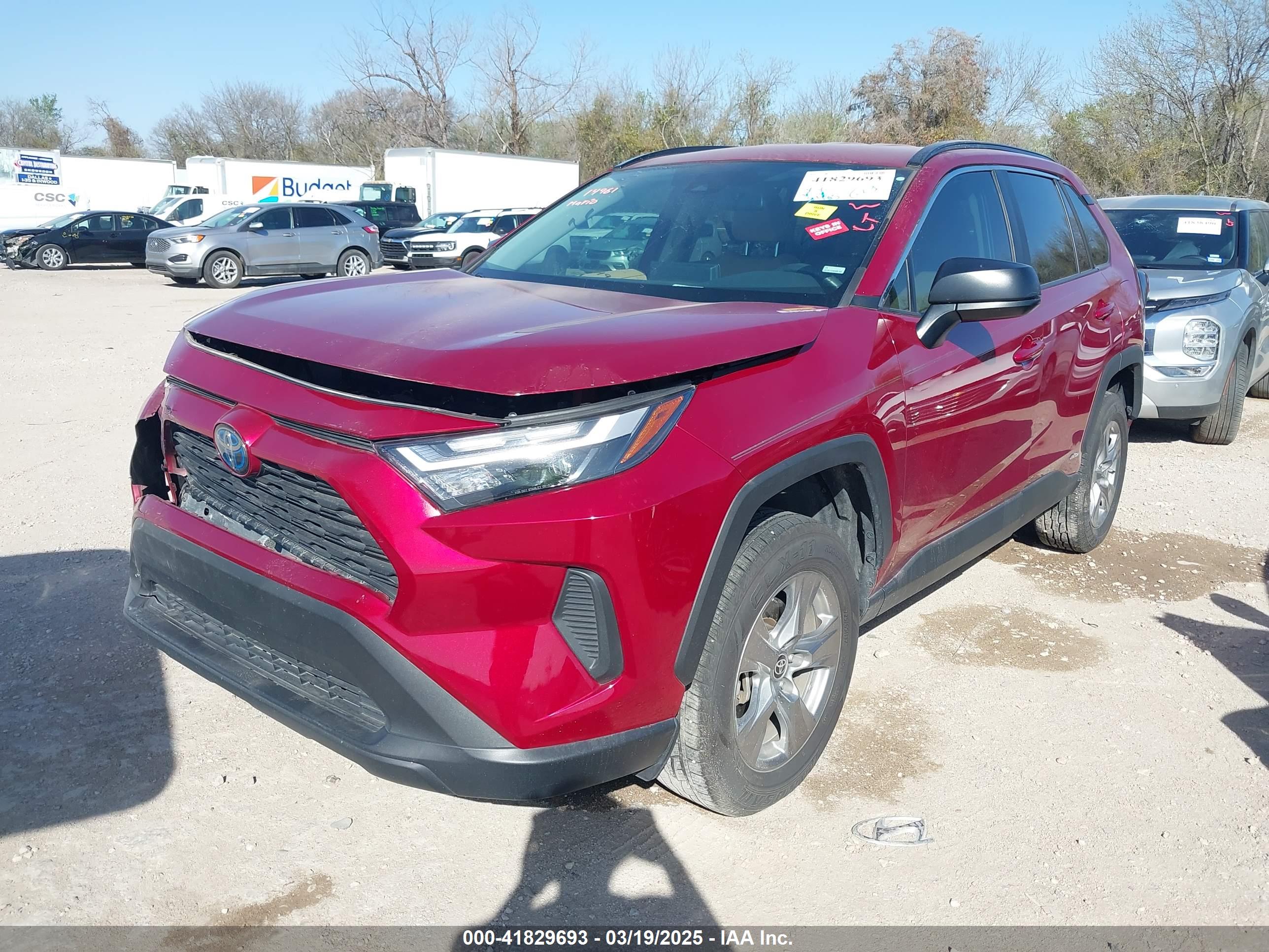 TOYOTA RAV4 image 2