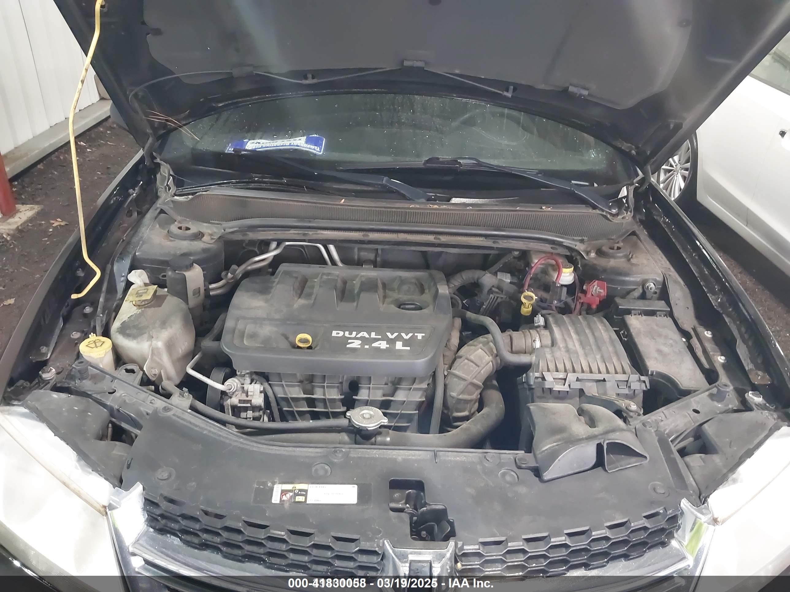 DODGE AVENGER image 10