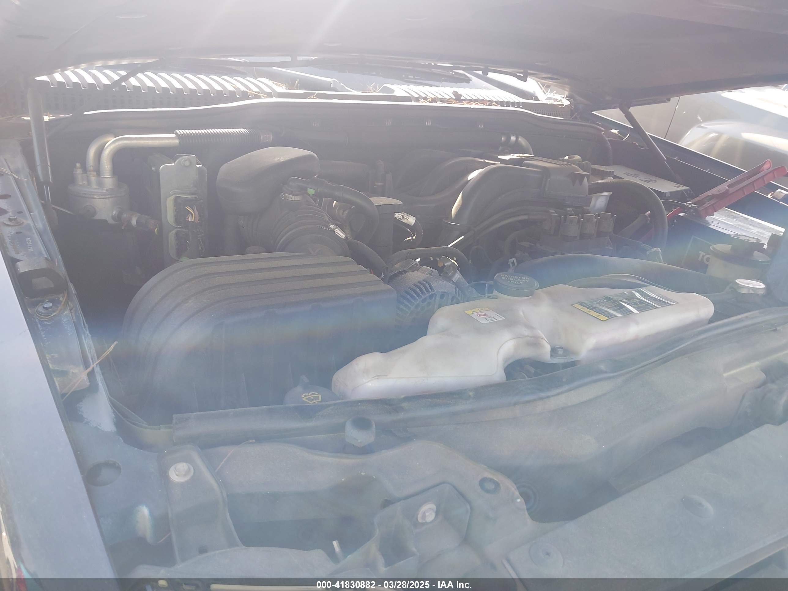 FORD EXPLORER image 10