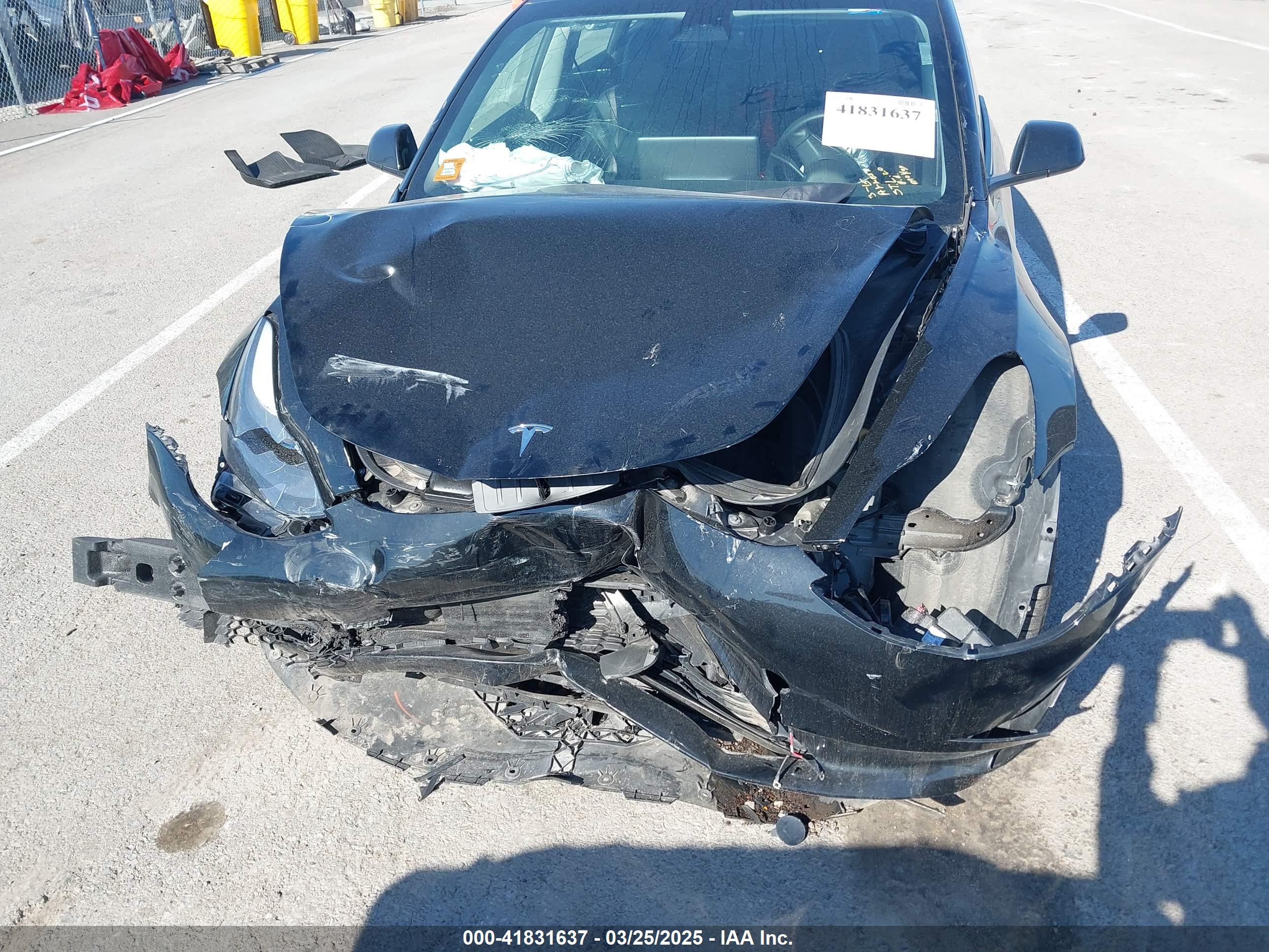 TESLA MODEL image 6