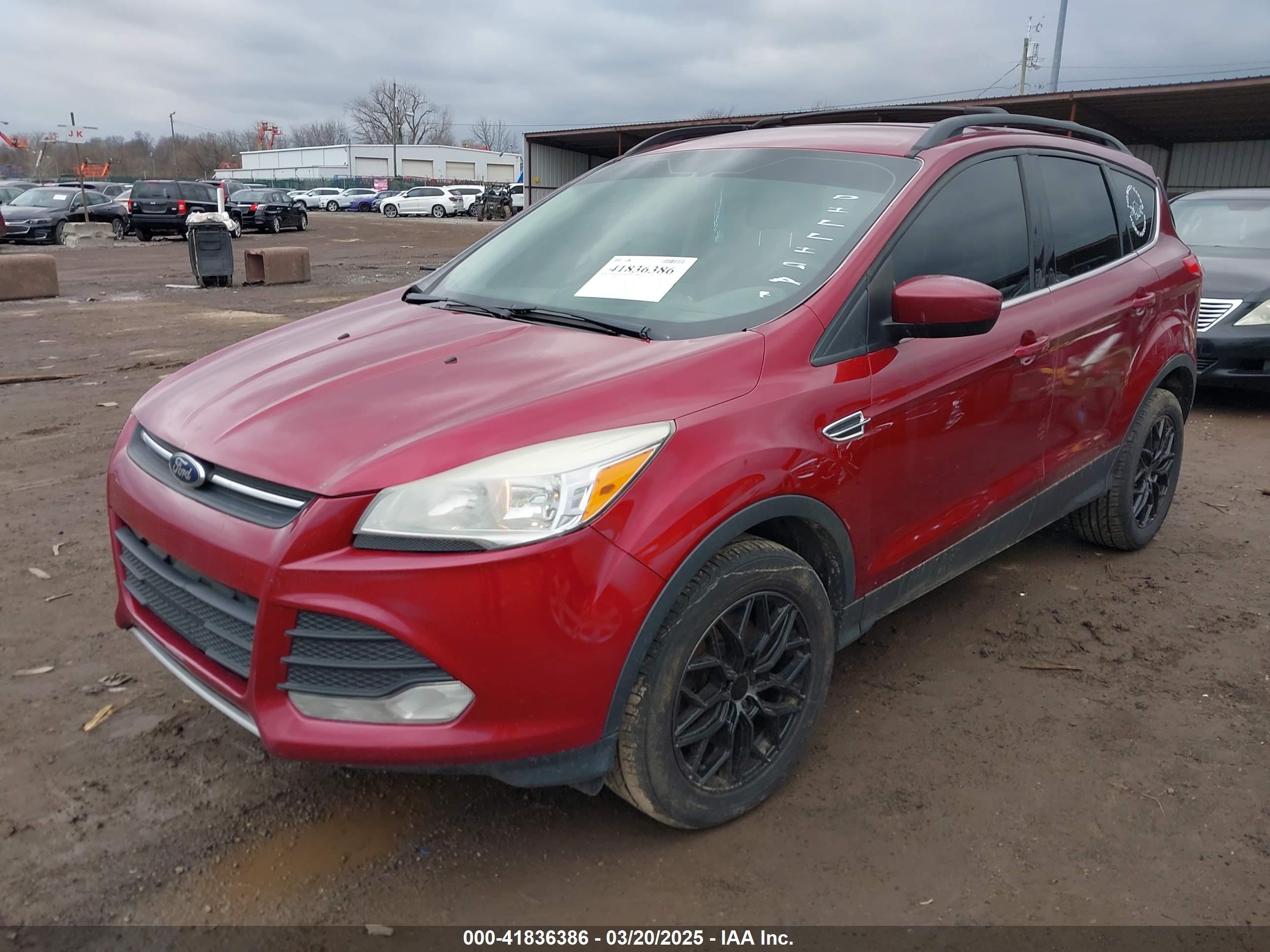 FORD ESCAPE image 2