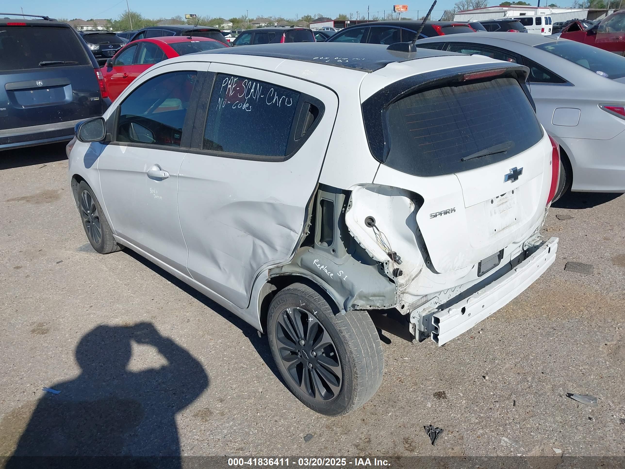 CHEVROLET SPARK image 3