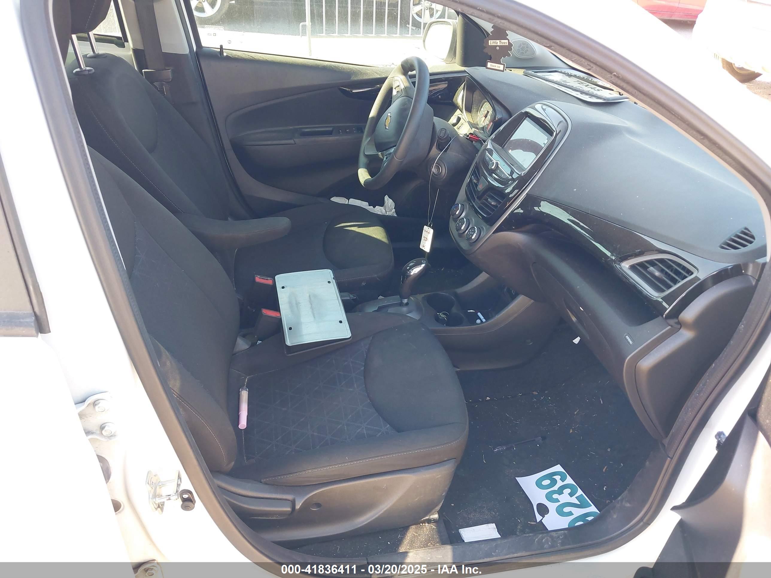 CHEVROLET SPARK image 5