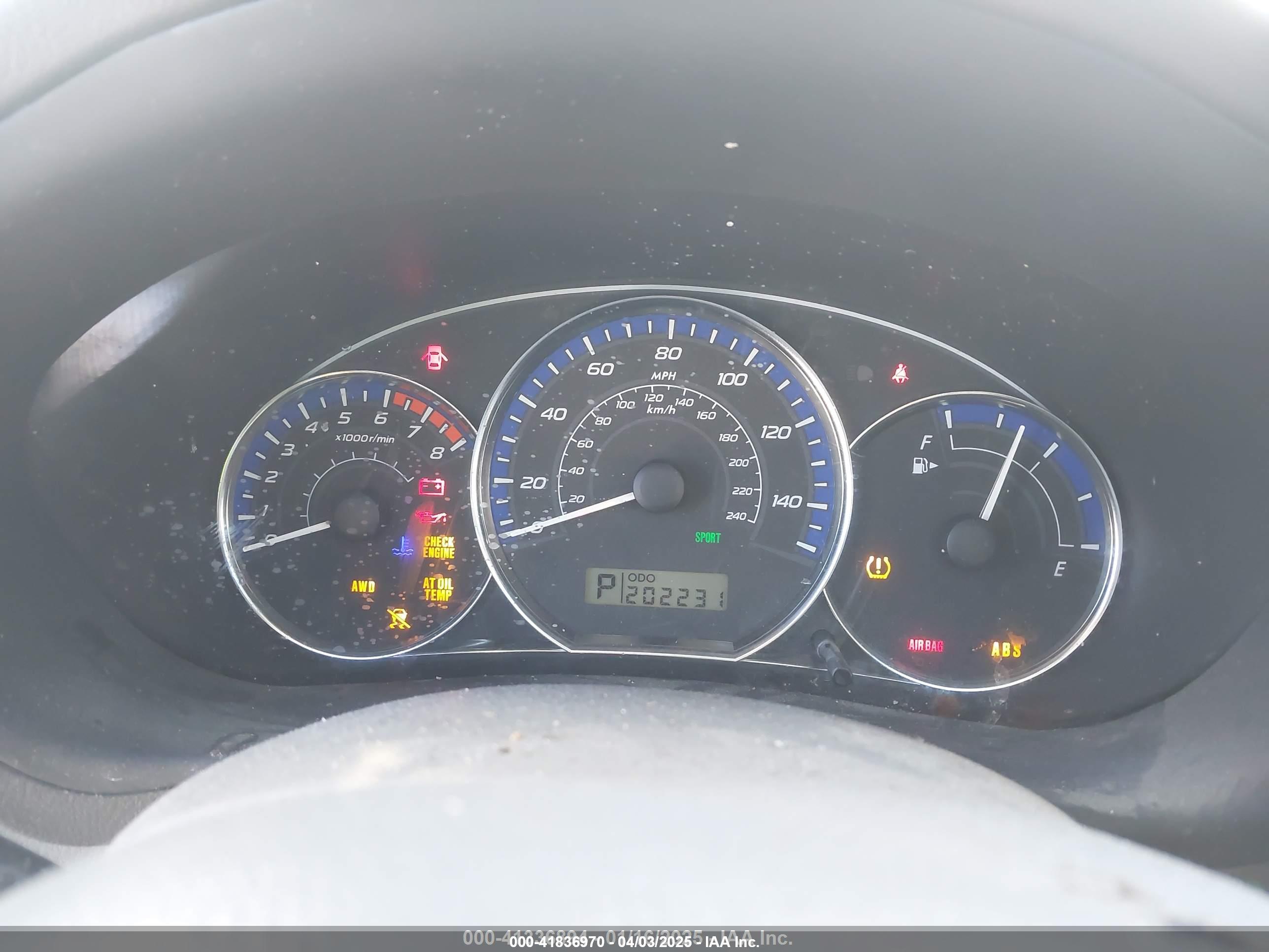 SUBARU FORESTER image 7