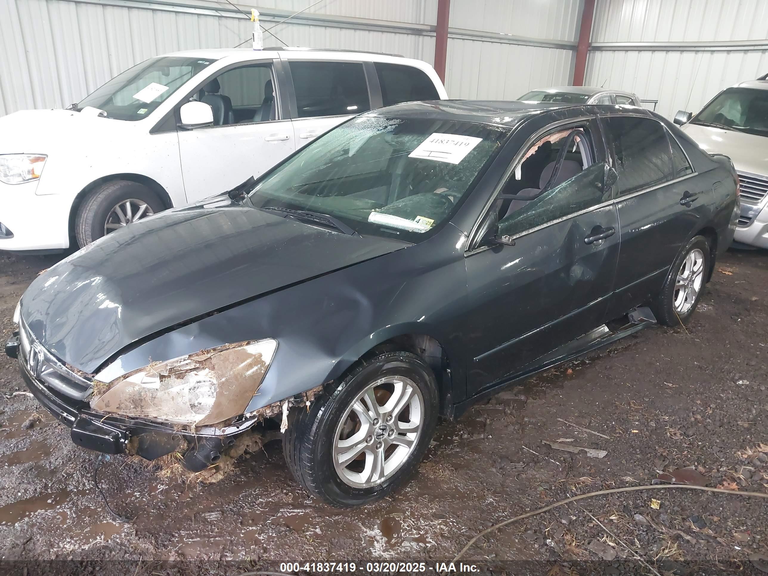 HONDA ACCORD image 2