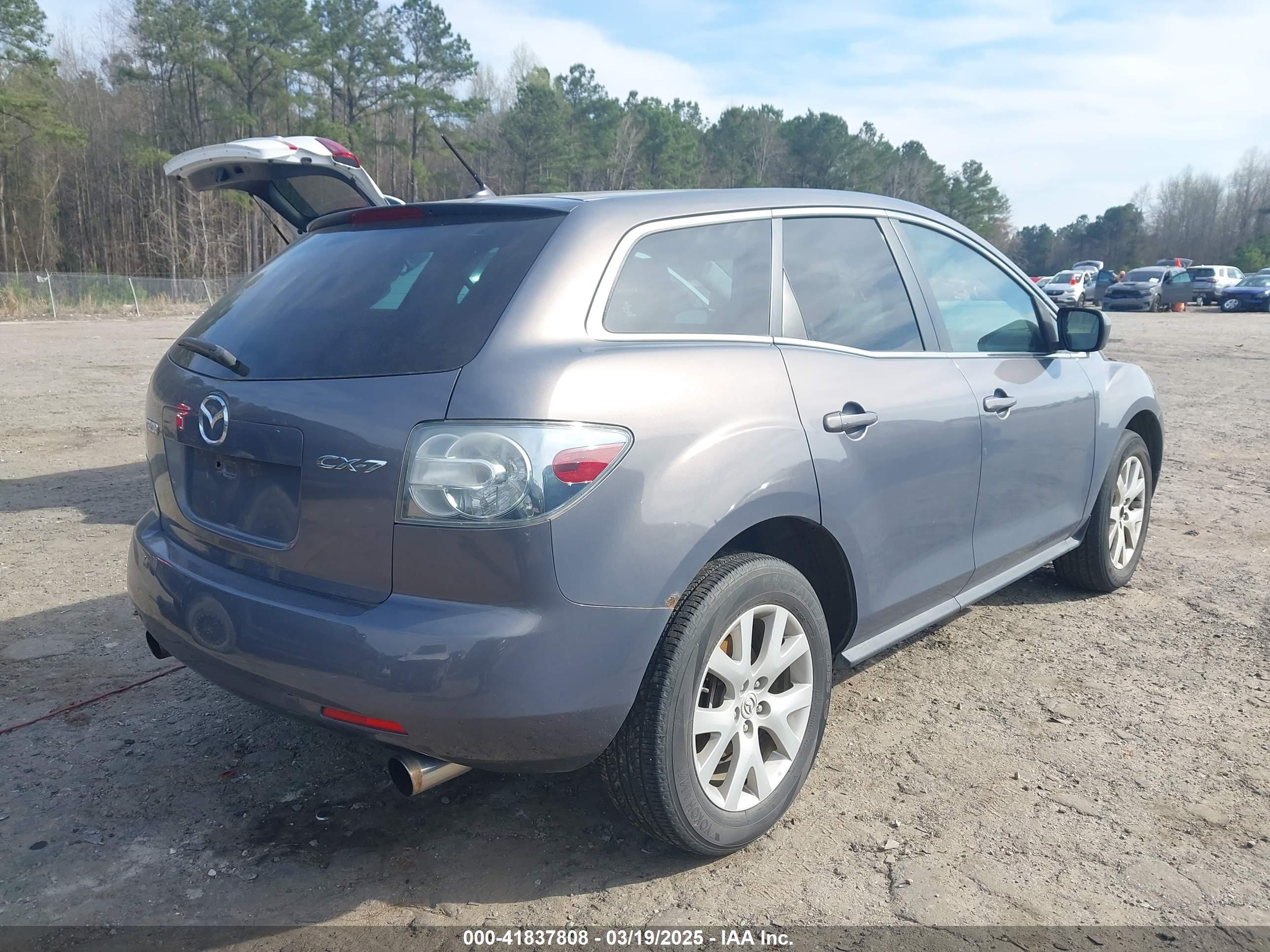 MAZDA CX-7 image 4