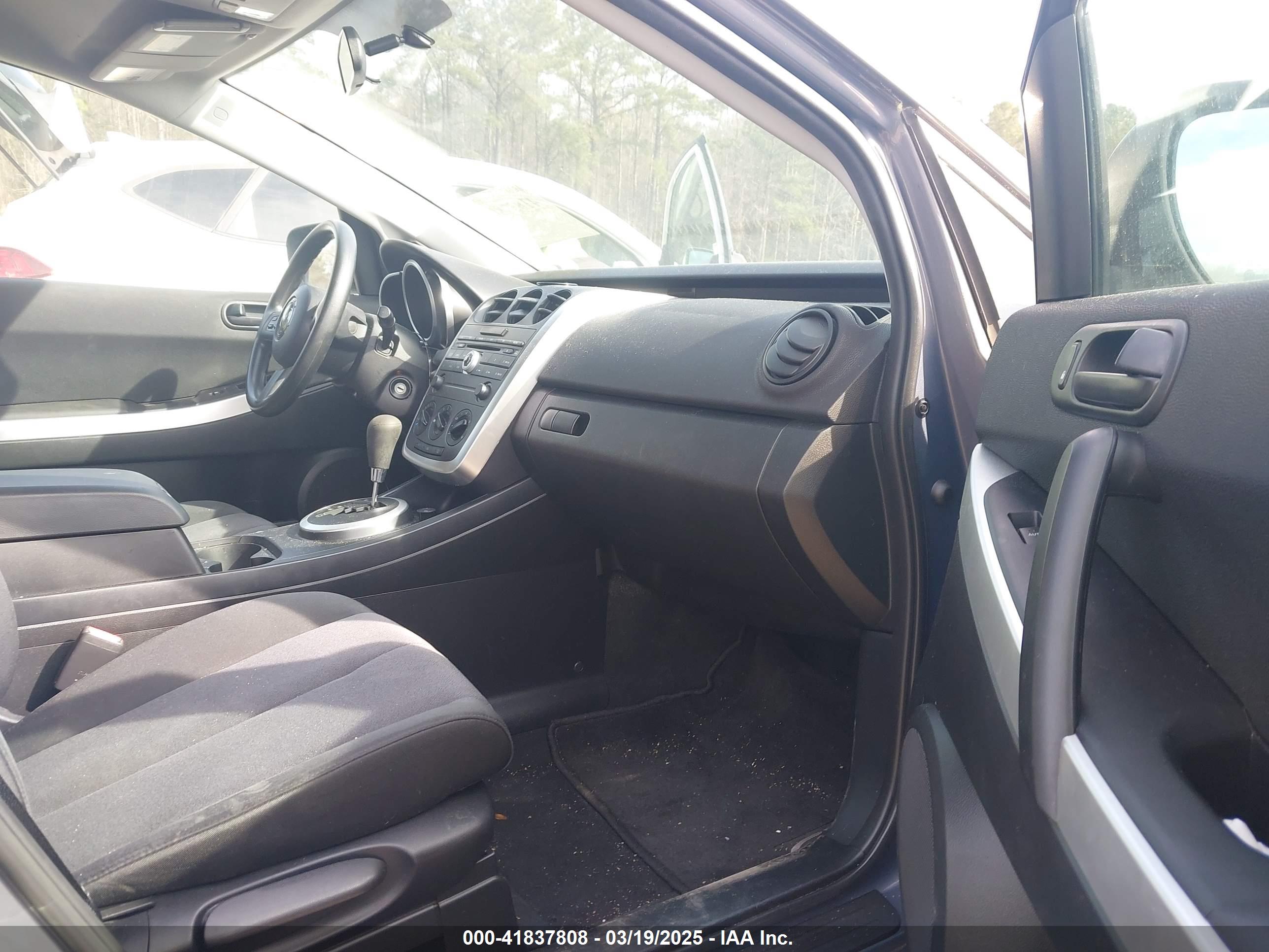 MAZDA CX-7 image 5