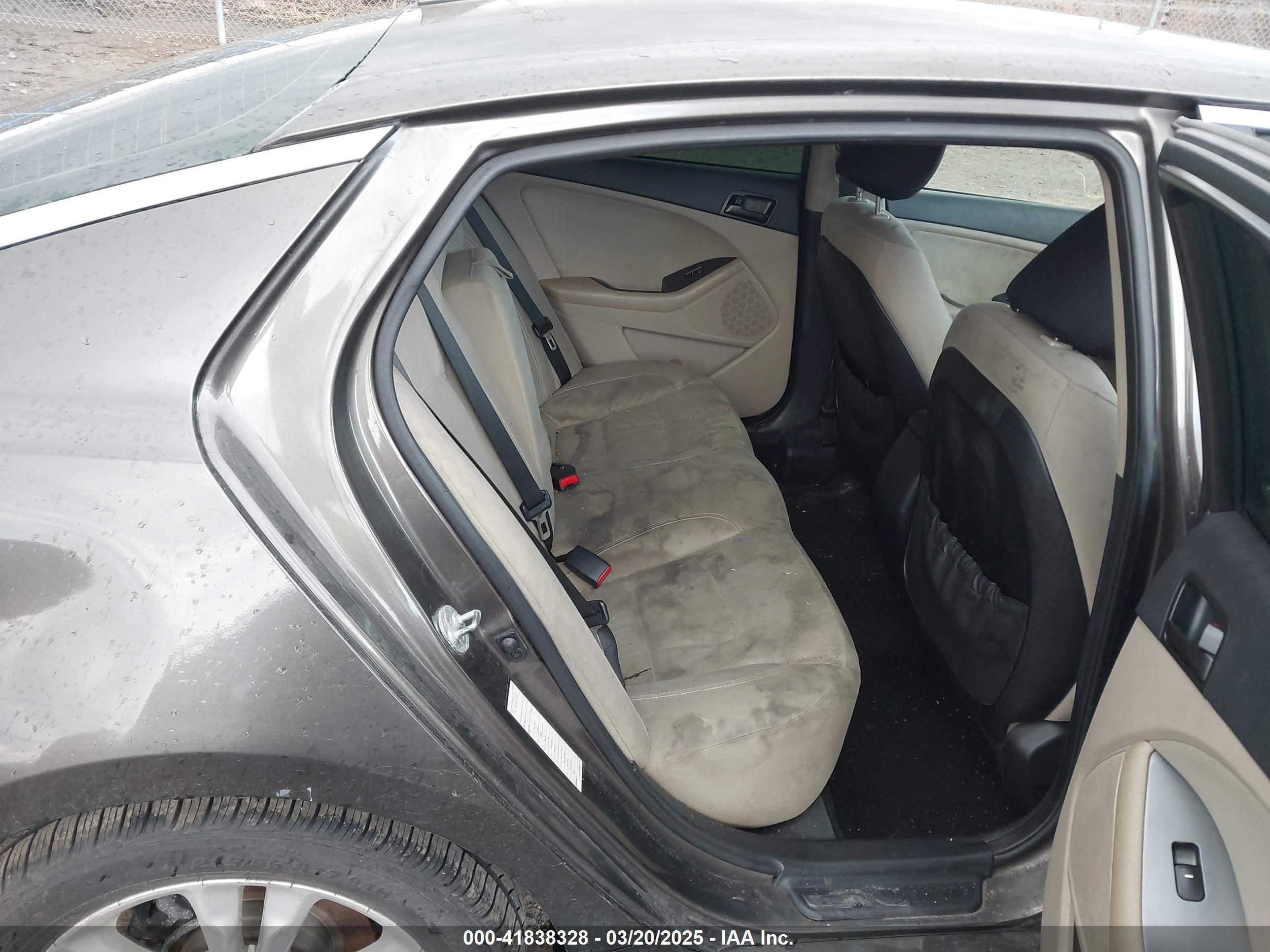 KIA OPTIMA image 8