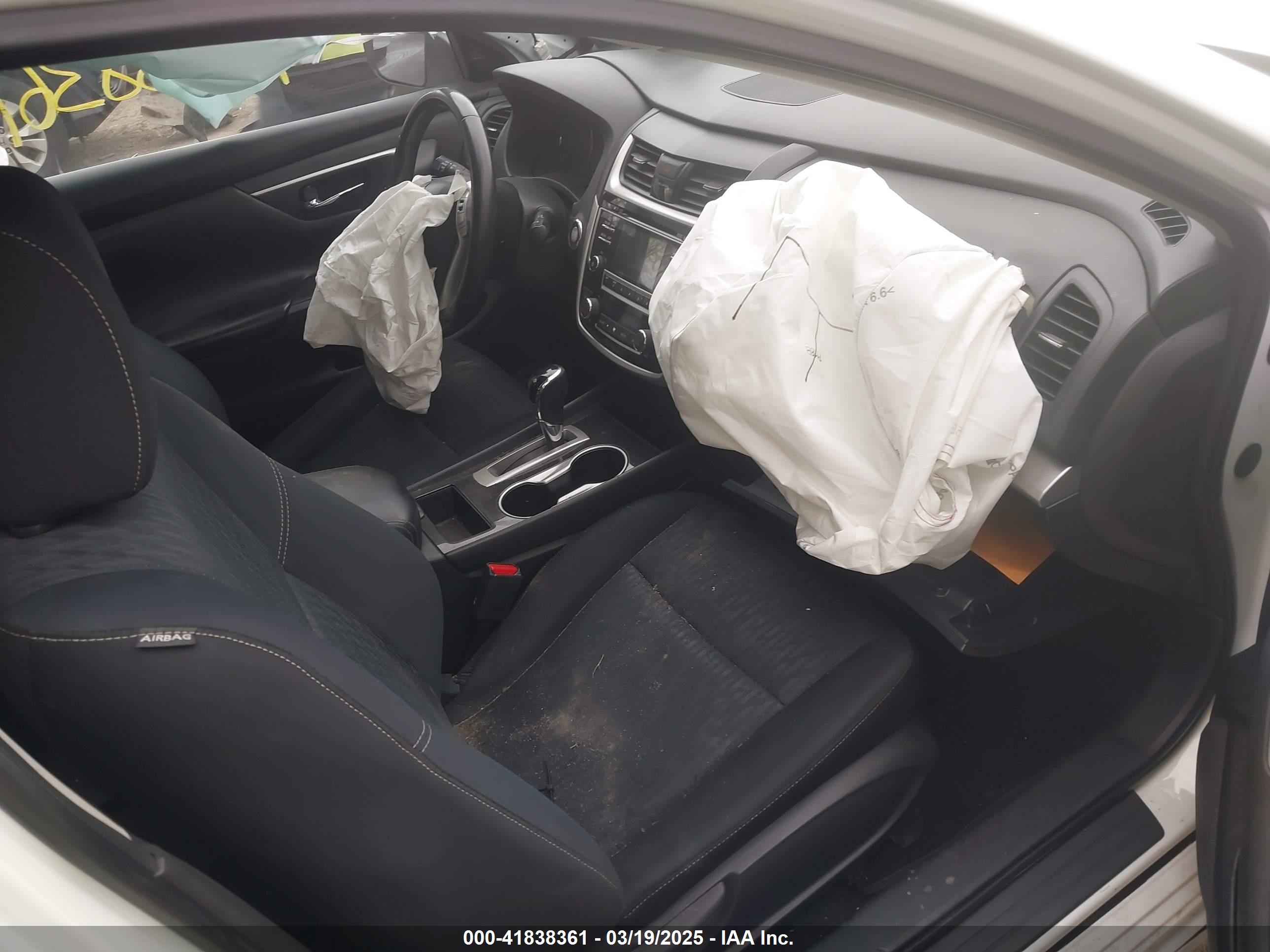 NISSAN ALTIMA image 5