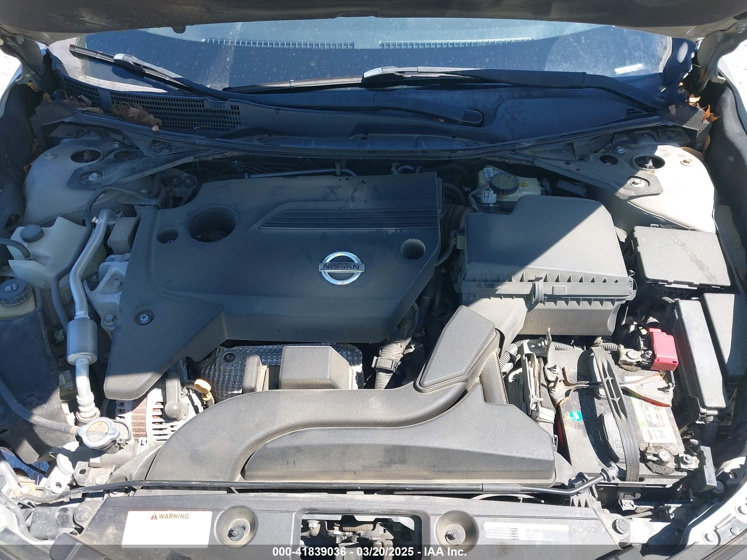 NISSAN ALTIMA image 10