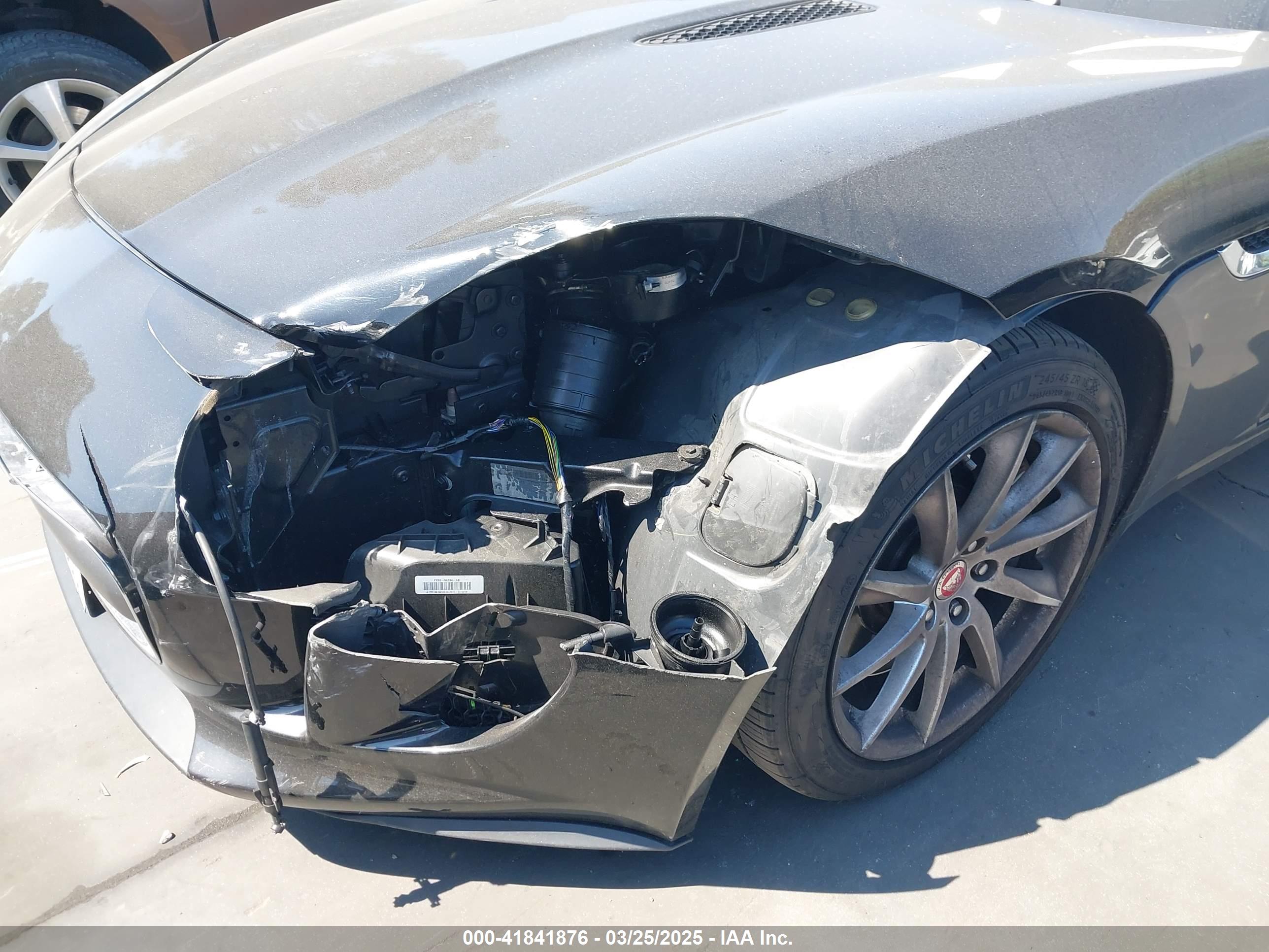 JAGUAR F-TYPE image 6