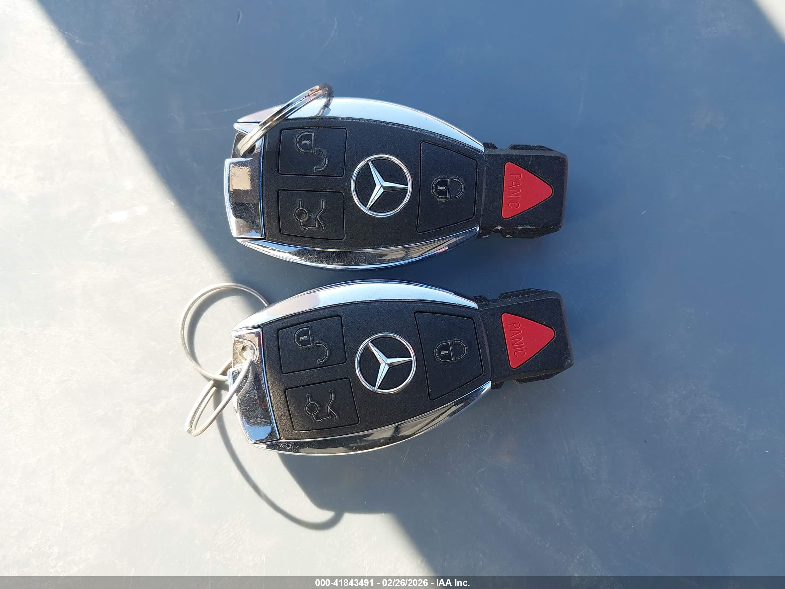 MERCEDES-BENZ C image 11