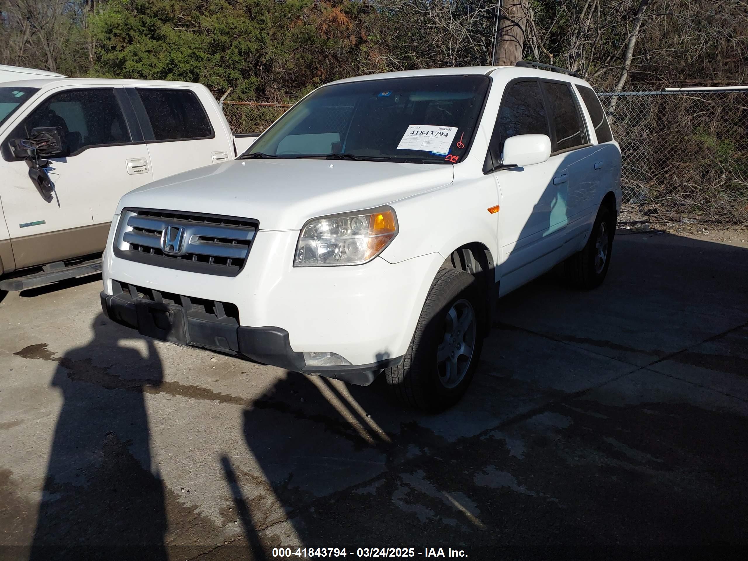 HONDA PILOT image 2