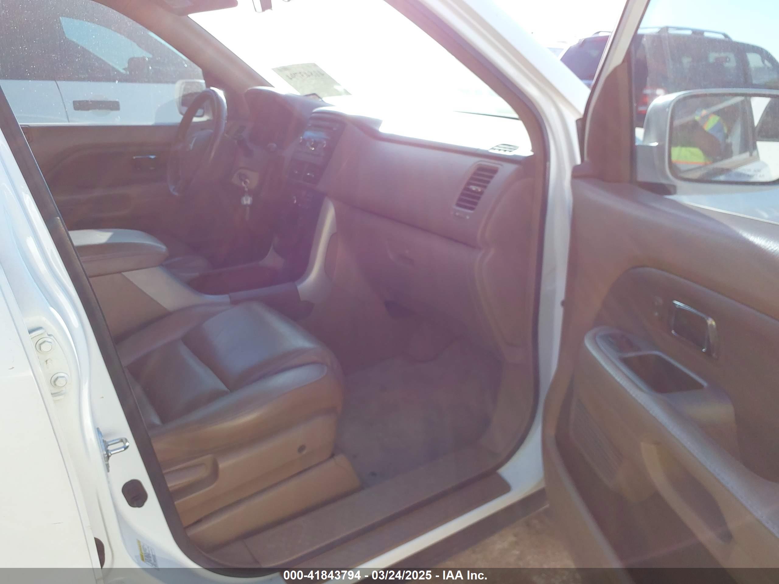HONDA PILOT image 5