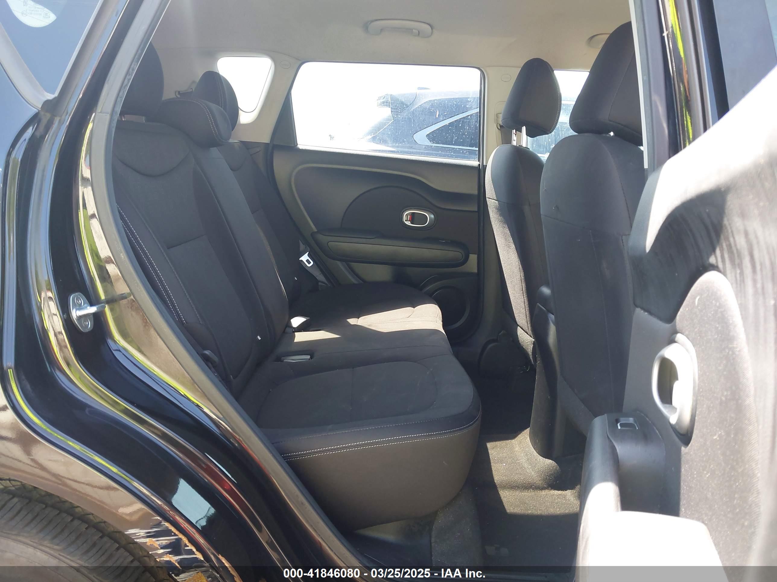 KIA SOUL image 8