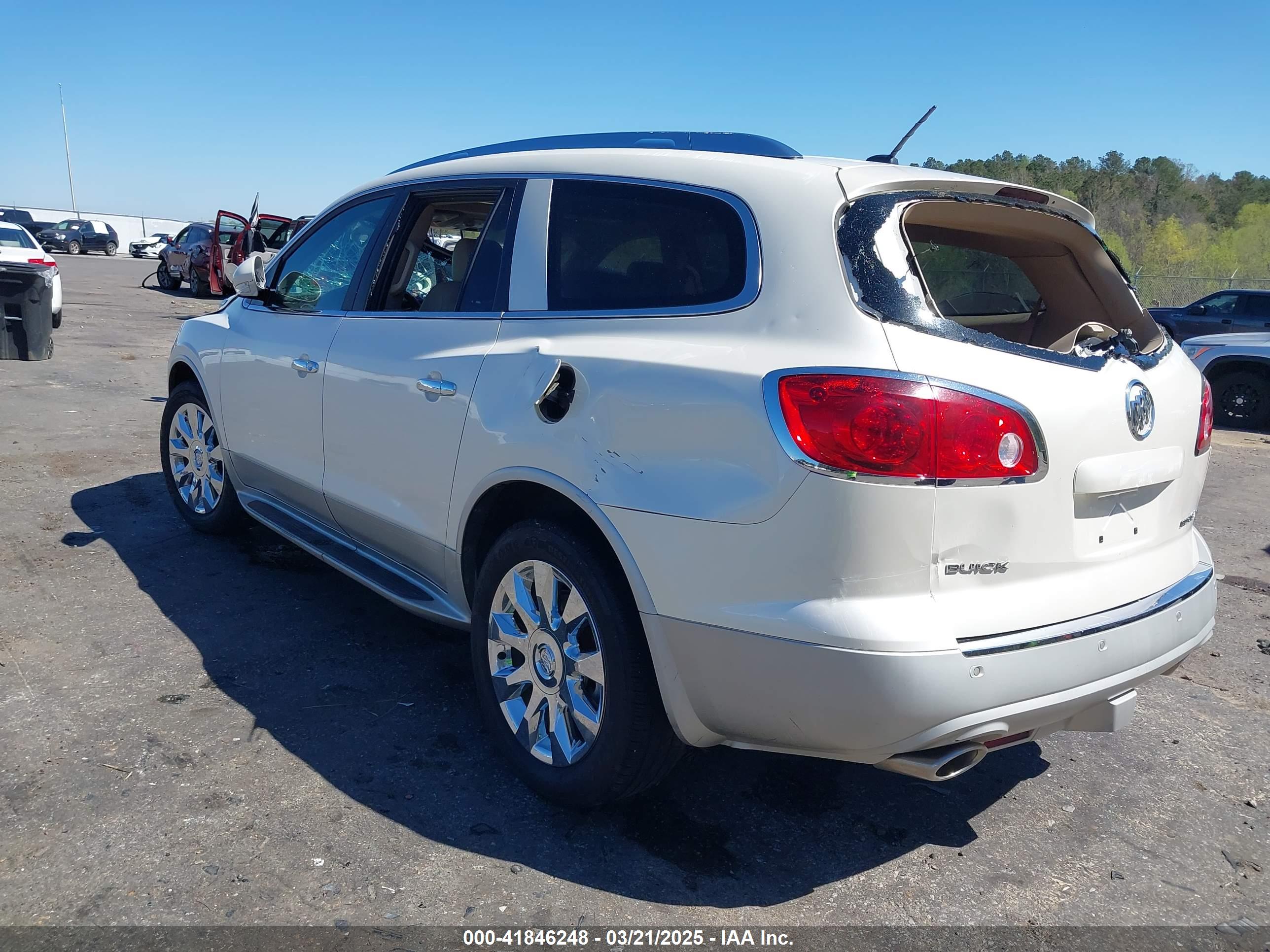 BUICK ENCLAVE image 3