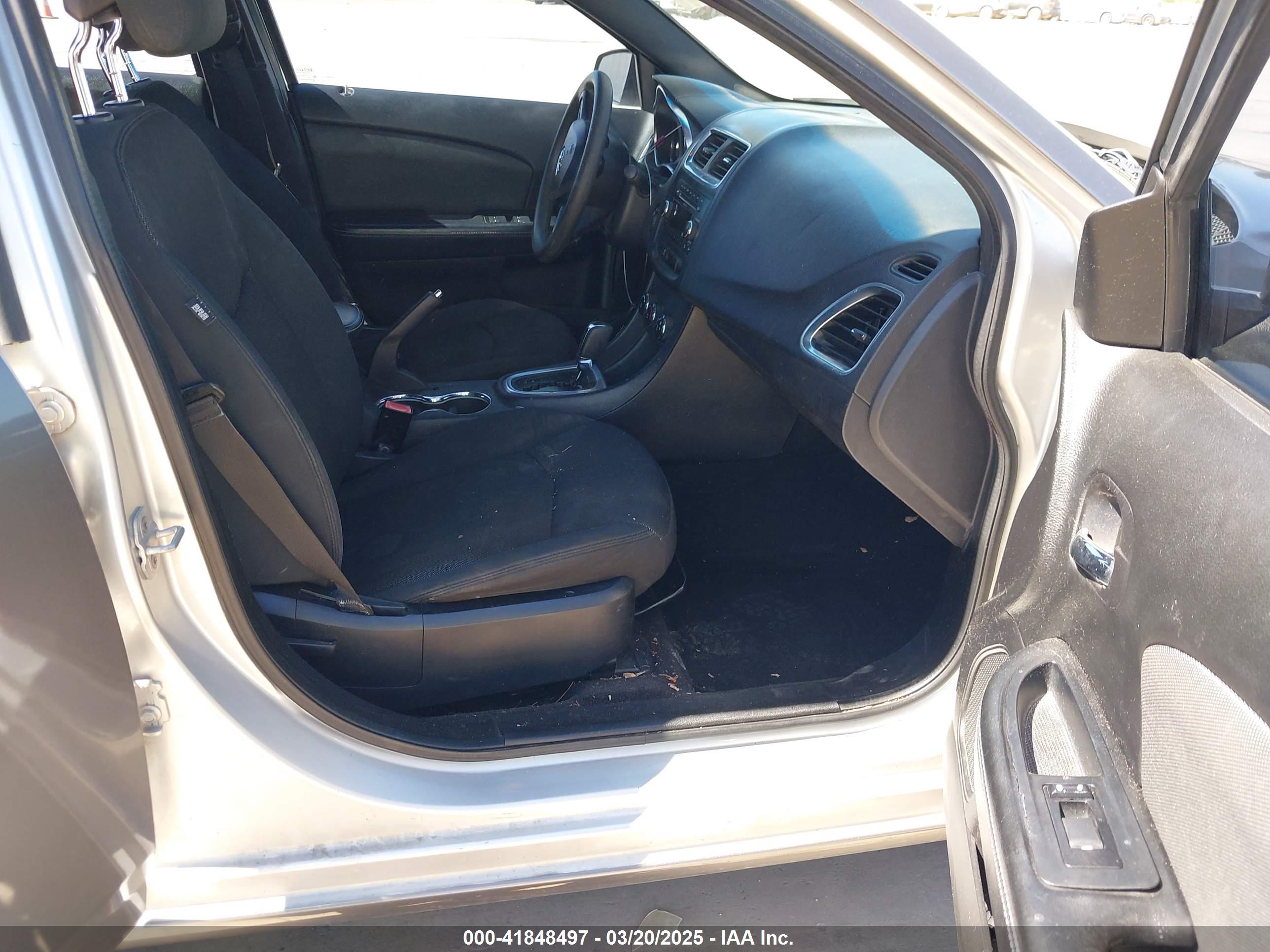 DODGE AVENGER image 5