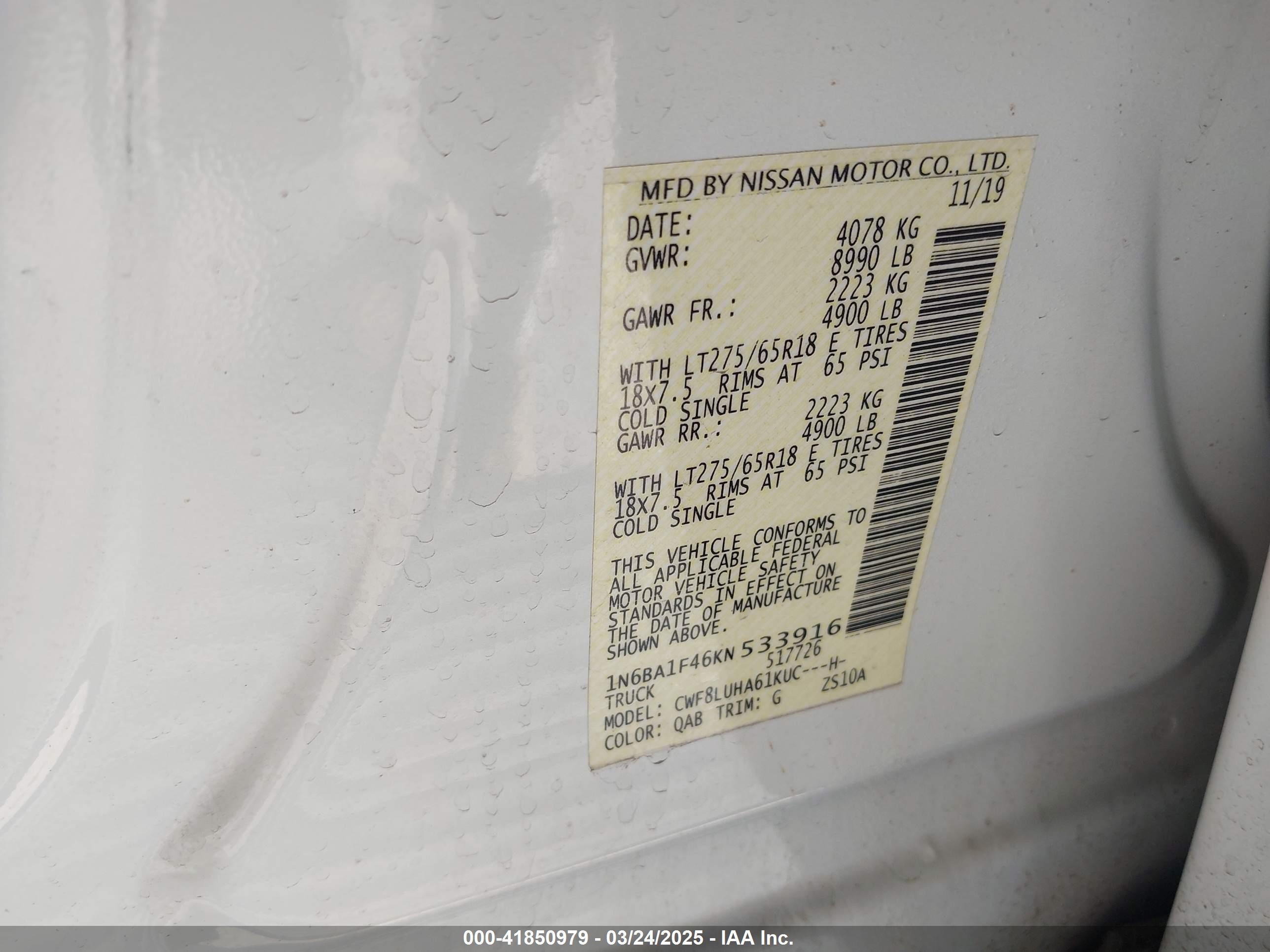 NISSAN TITAN image 9