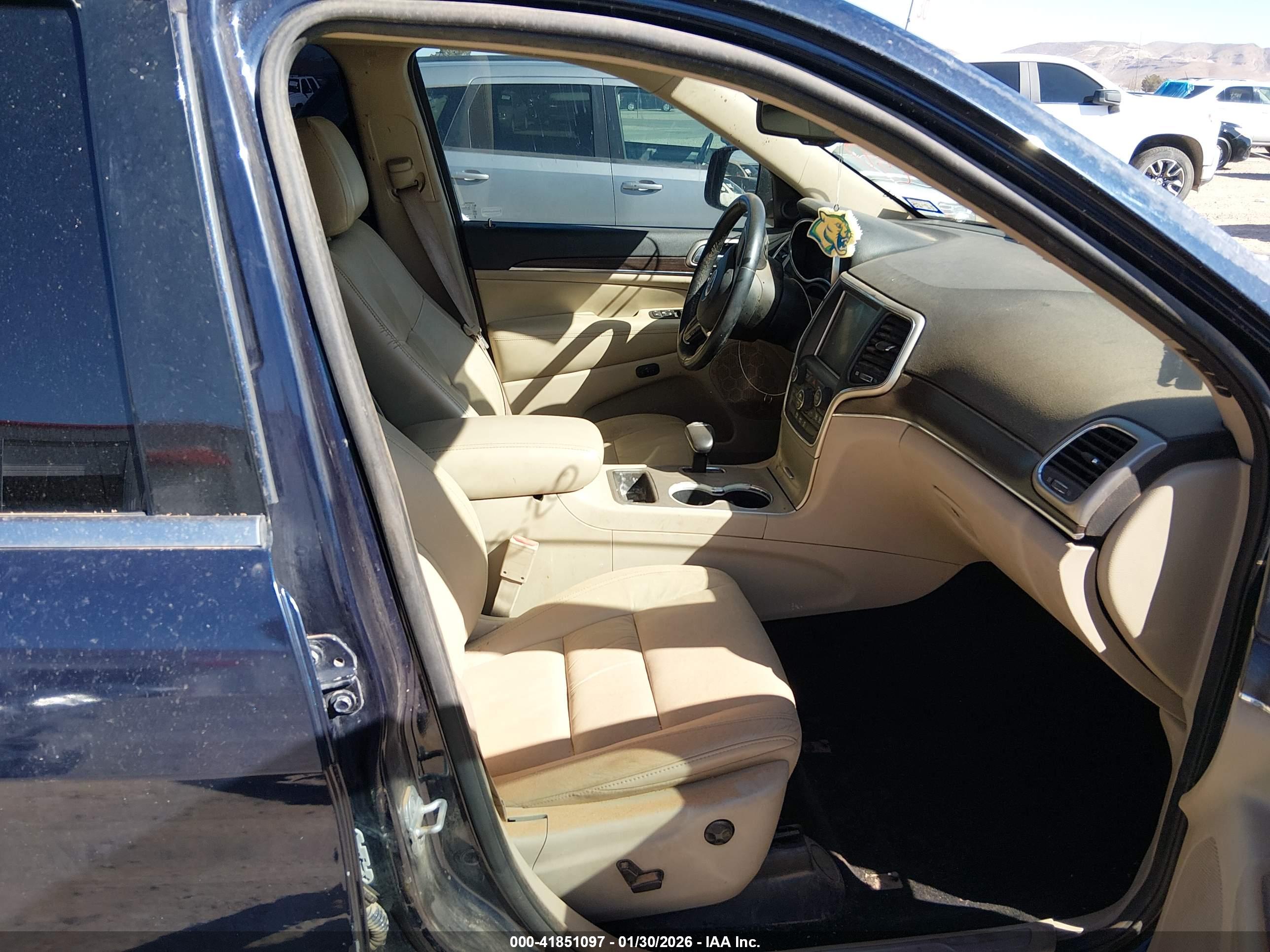 JEEP GRAND image 5