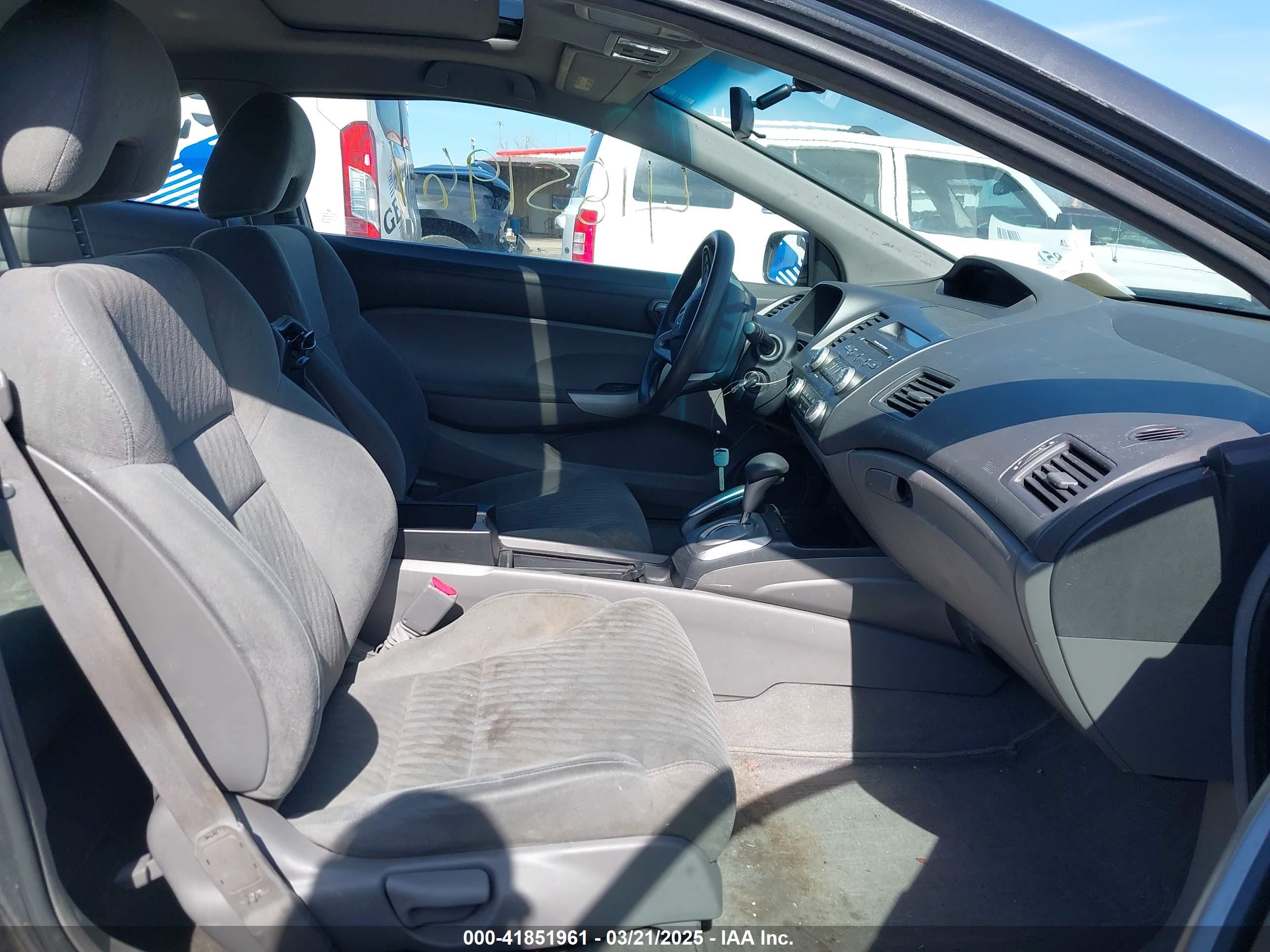 HONDA CIVIC image 5