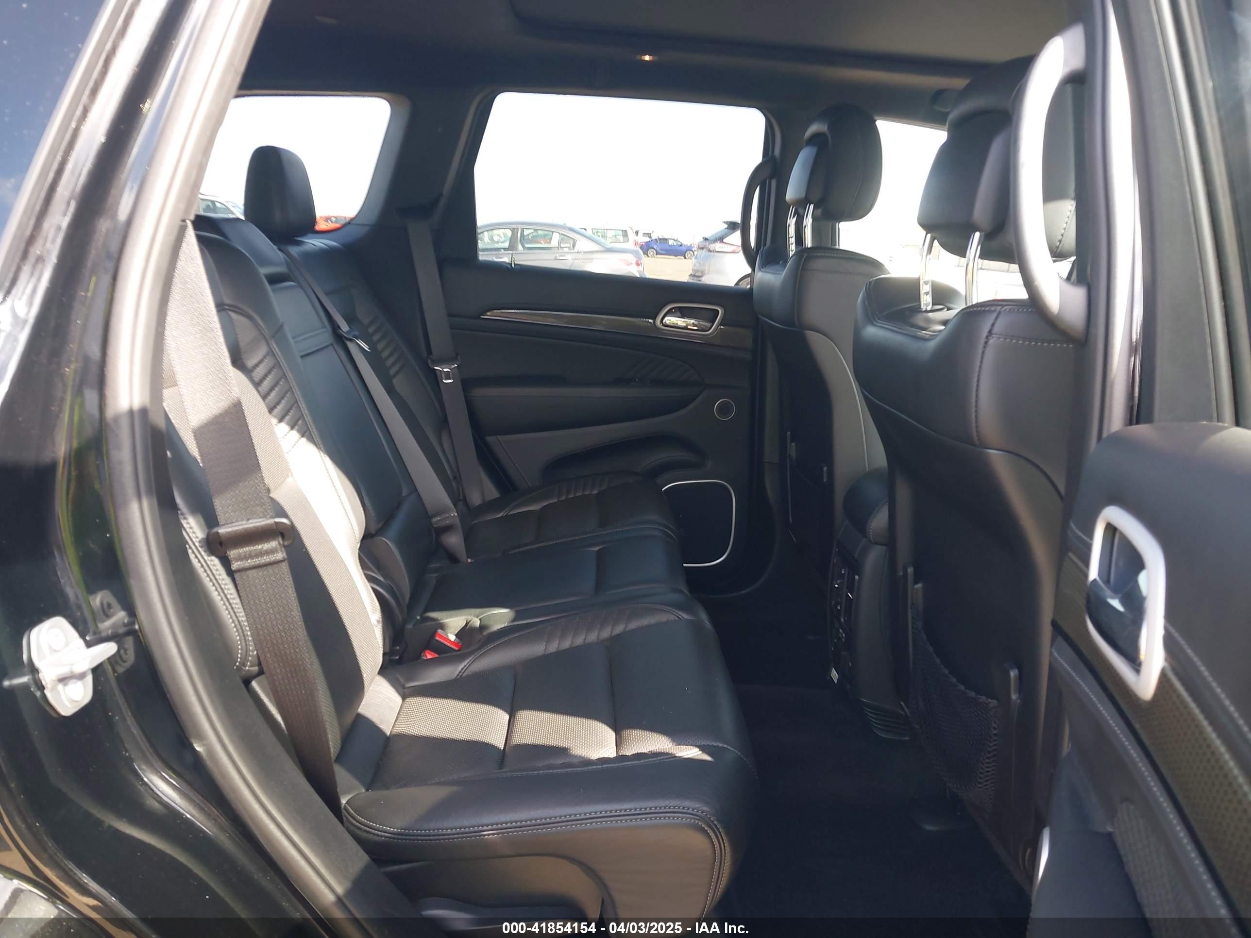 JEEP GRAND image 8
