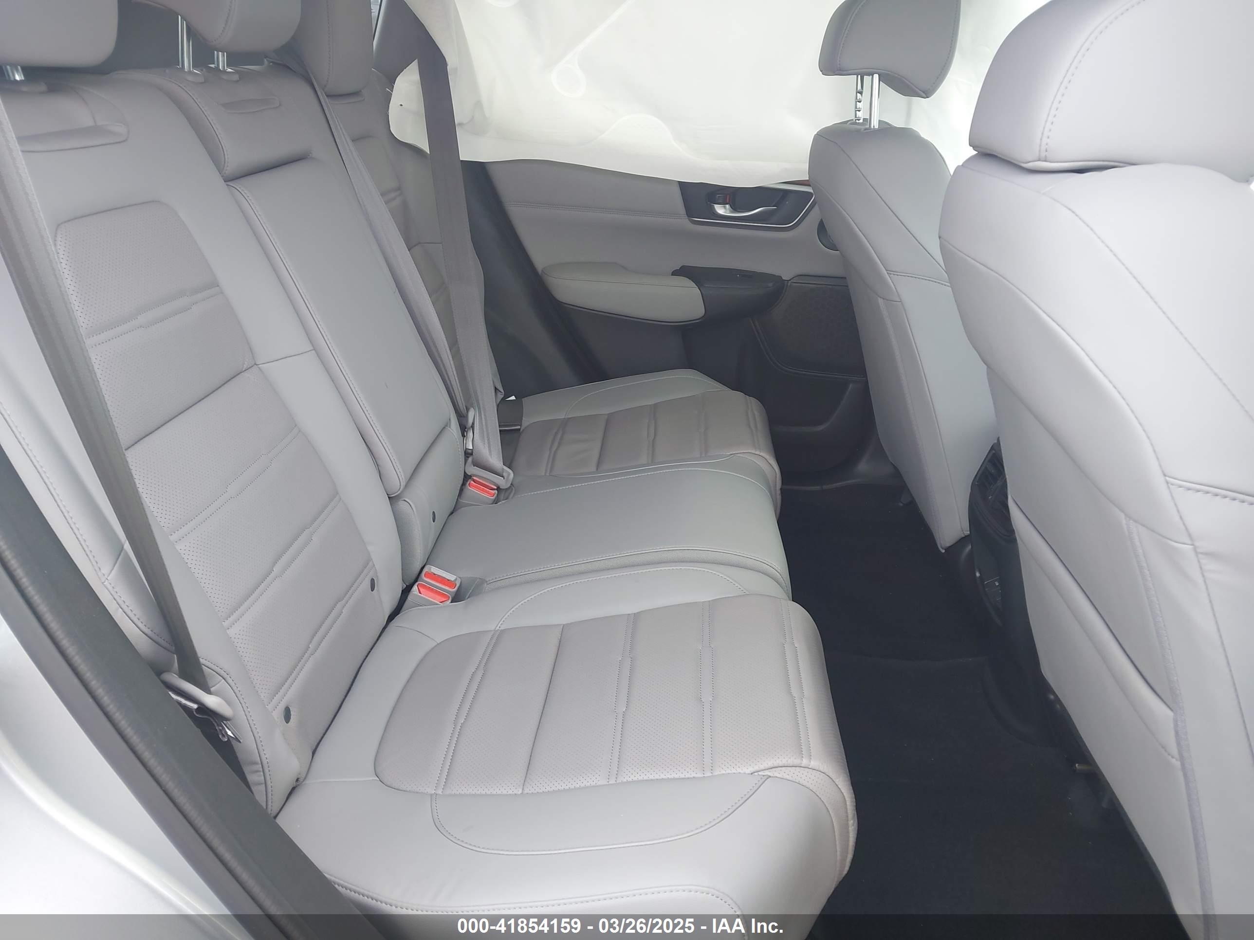 HONDA CR-V image 8