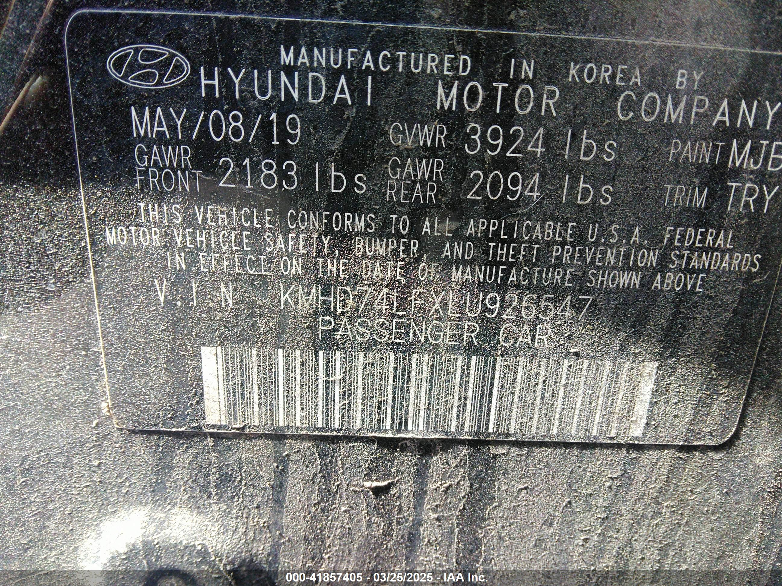 HYUNDAI ELANTRA image 9