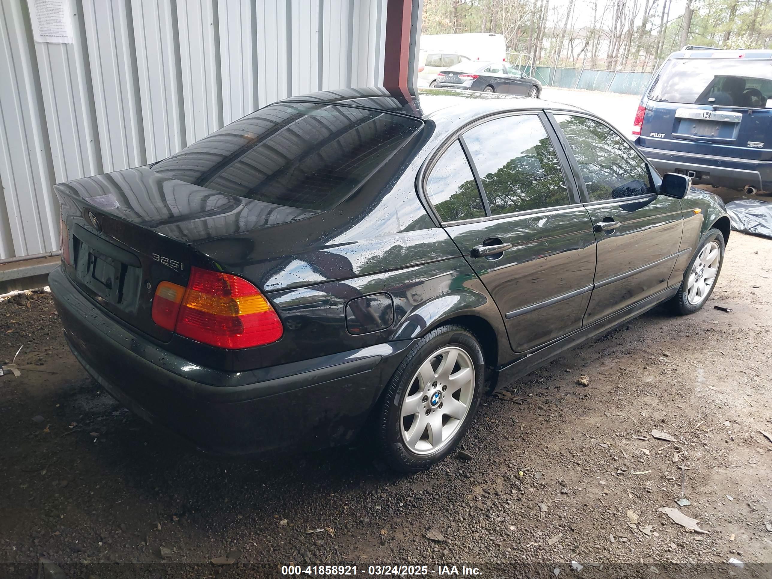 BMW 325I image 4