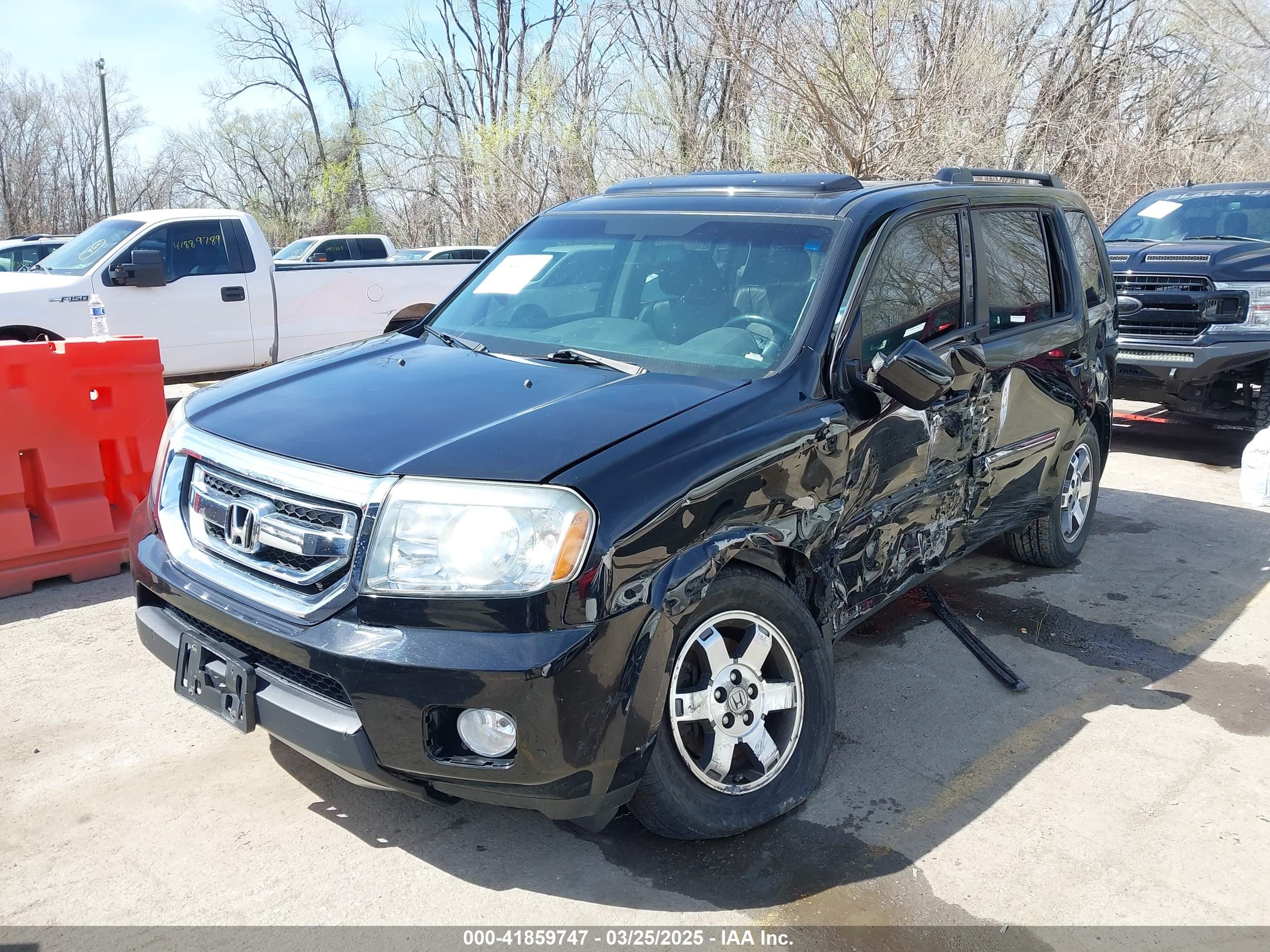HONDA PILOT image 2