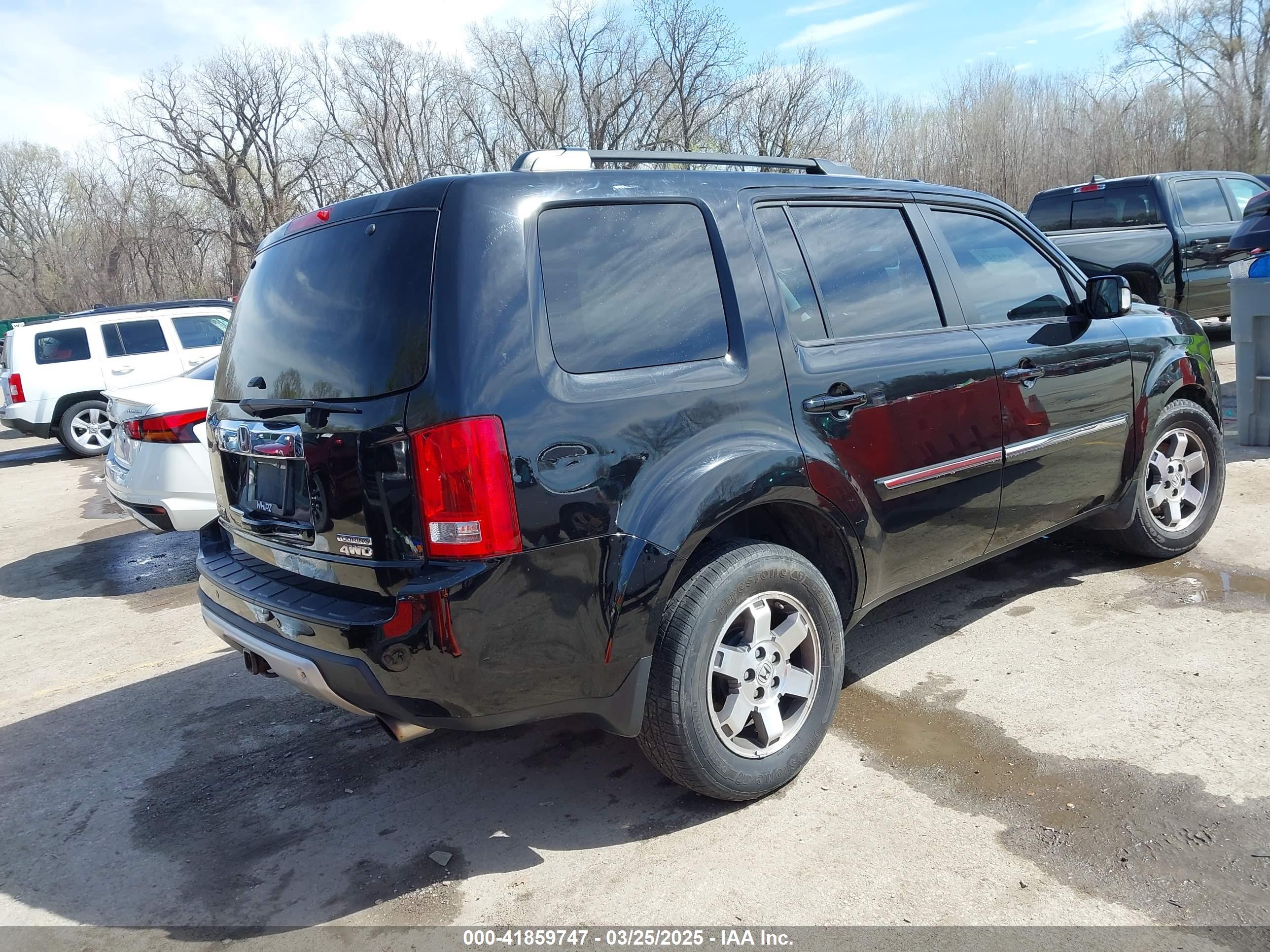 HONDA PILOT image 4