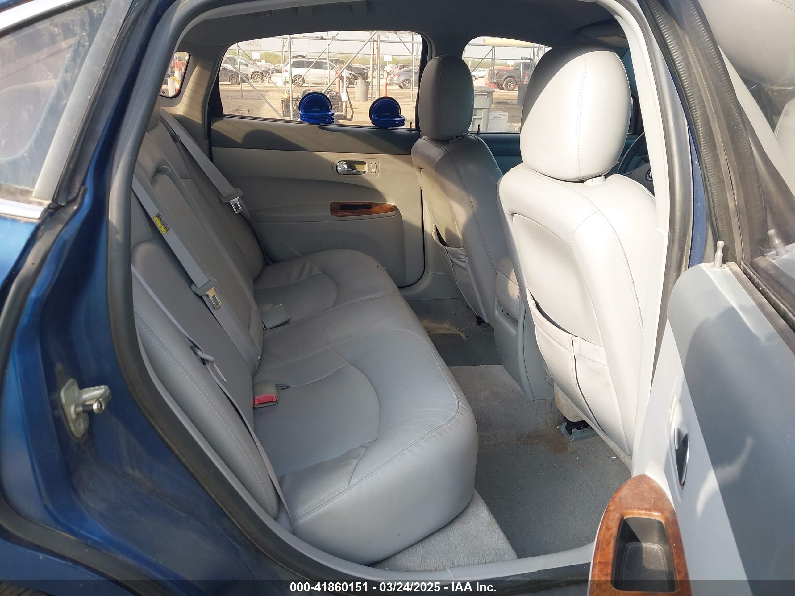 BUICK LACROSSE image 8