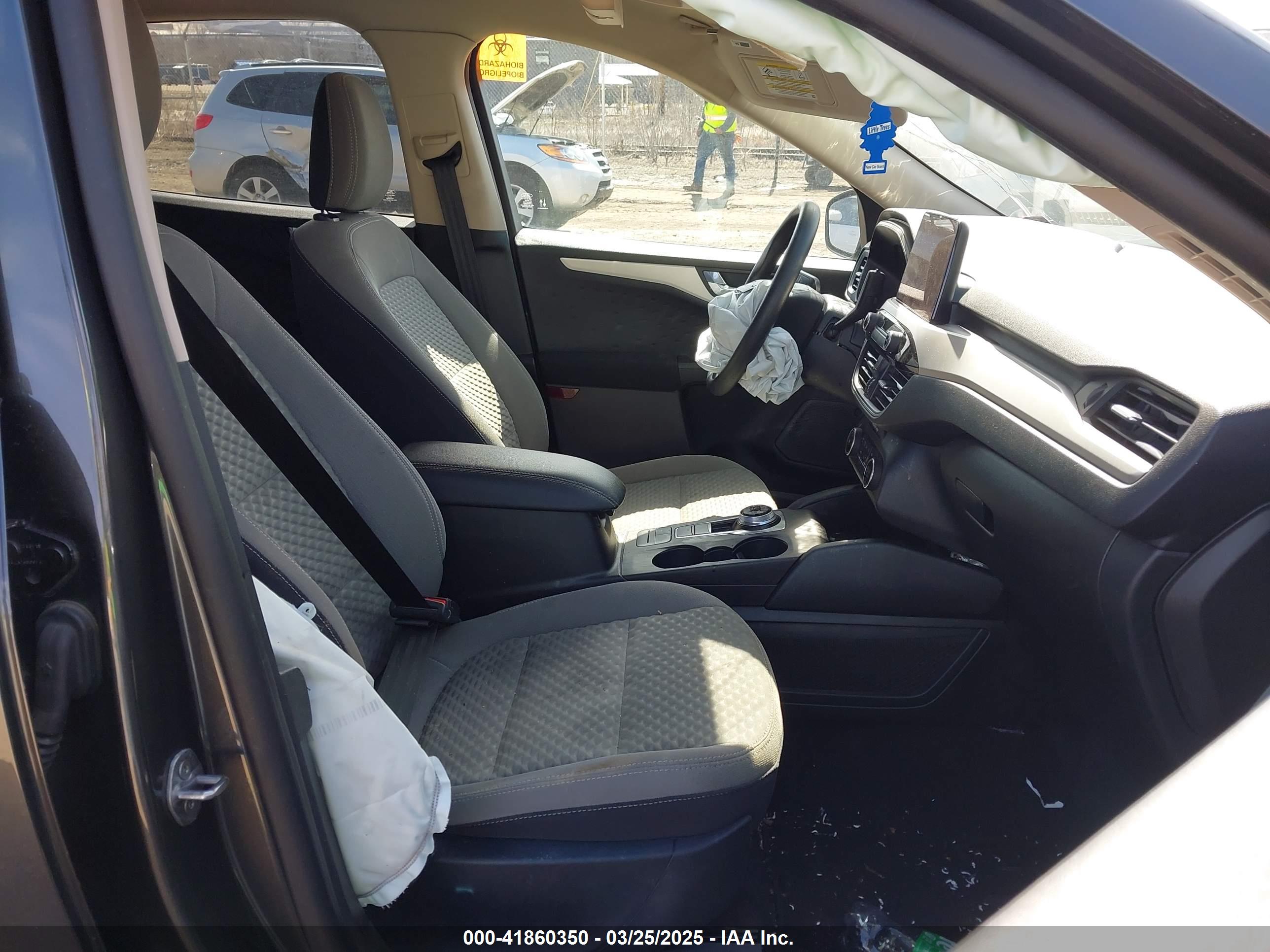 FORD ESCAPE image 5
