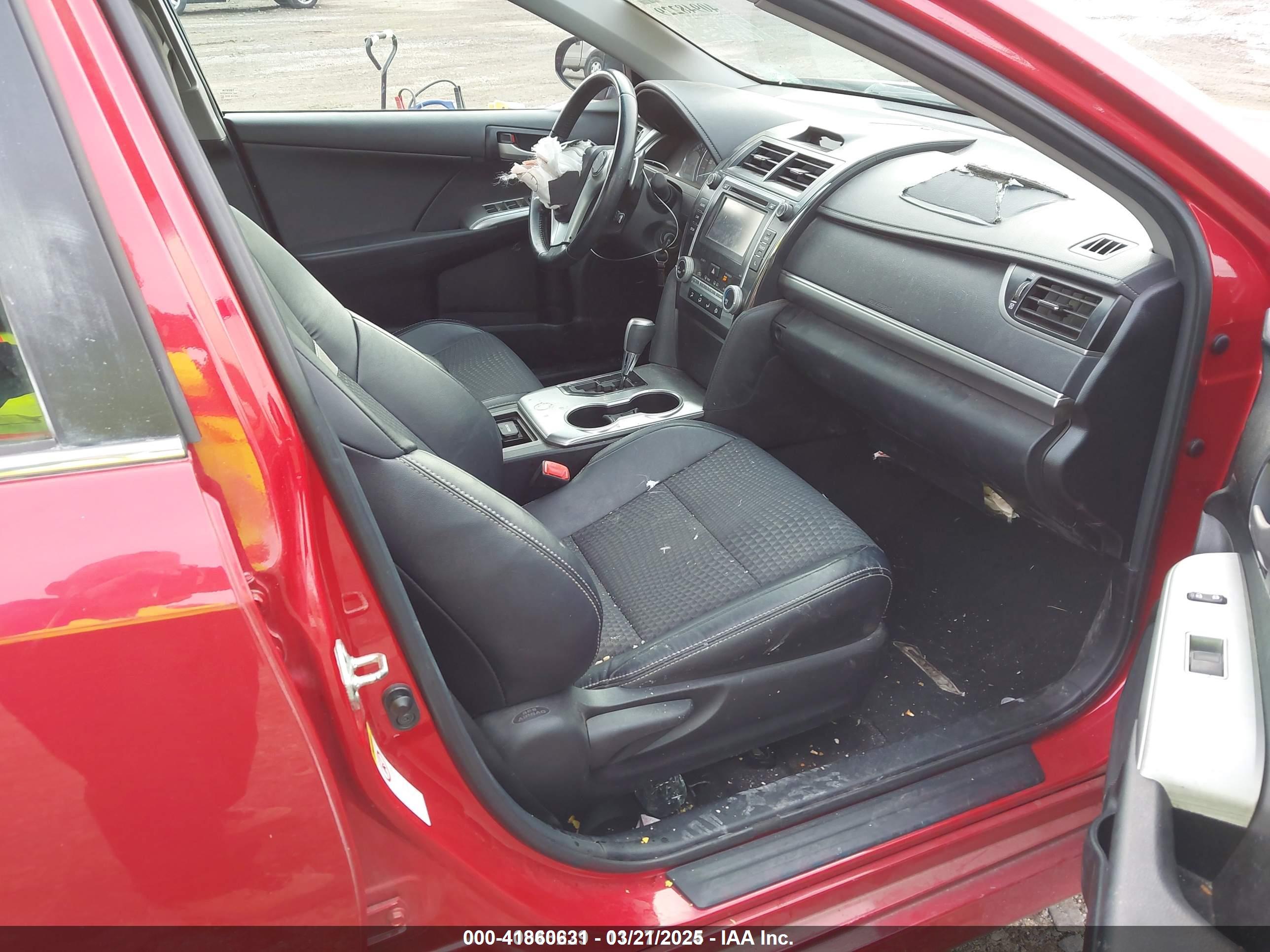 TOYOTA CAMRY image 5