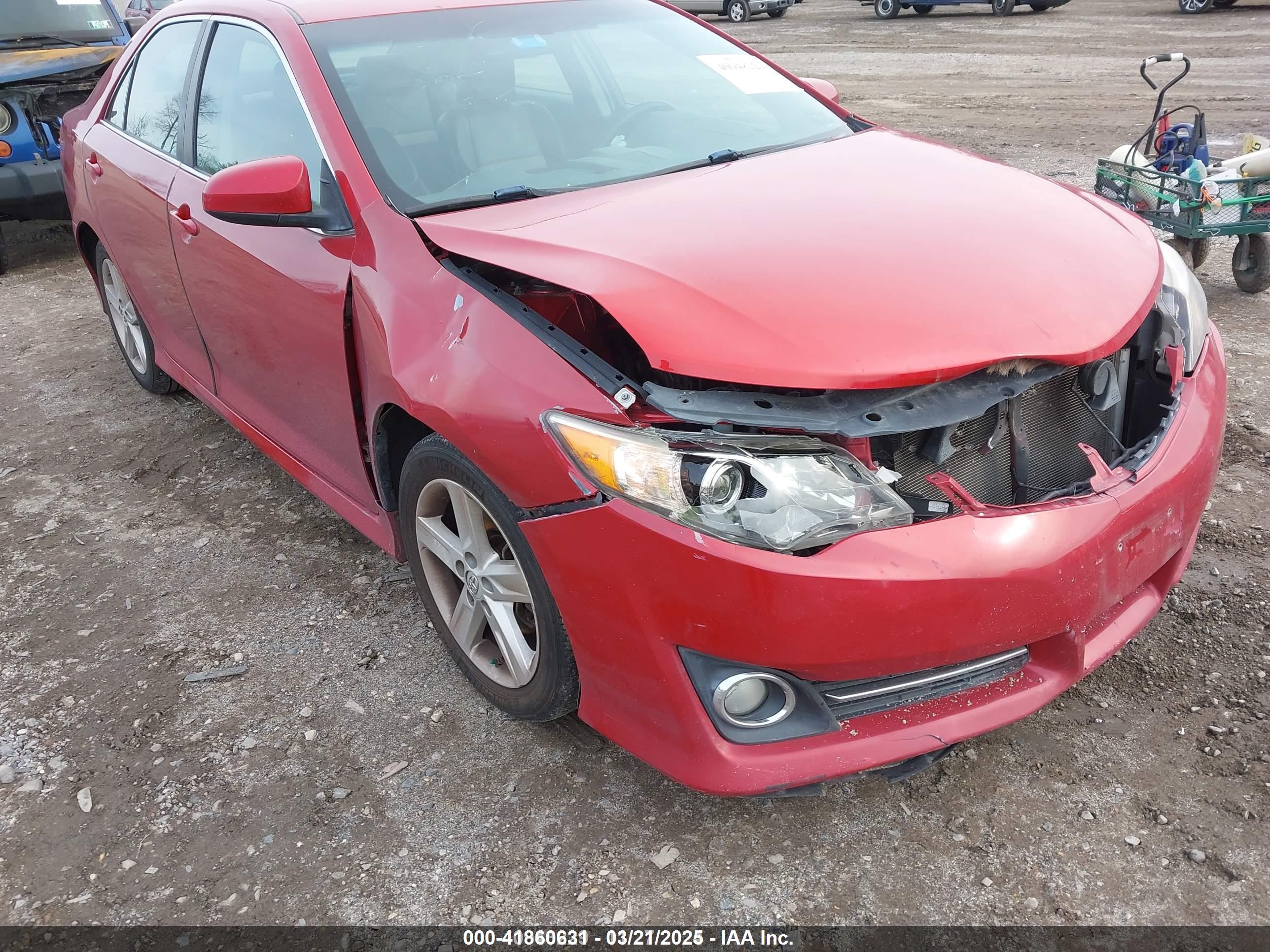TOYOTA CAMRY image 6