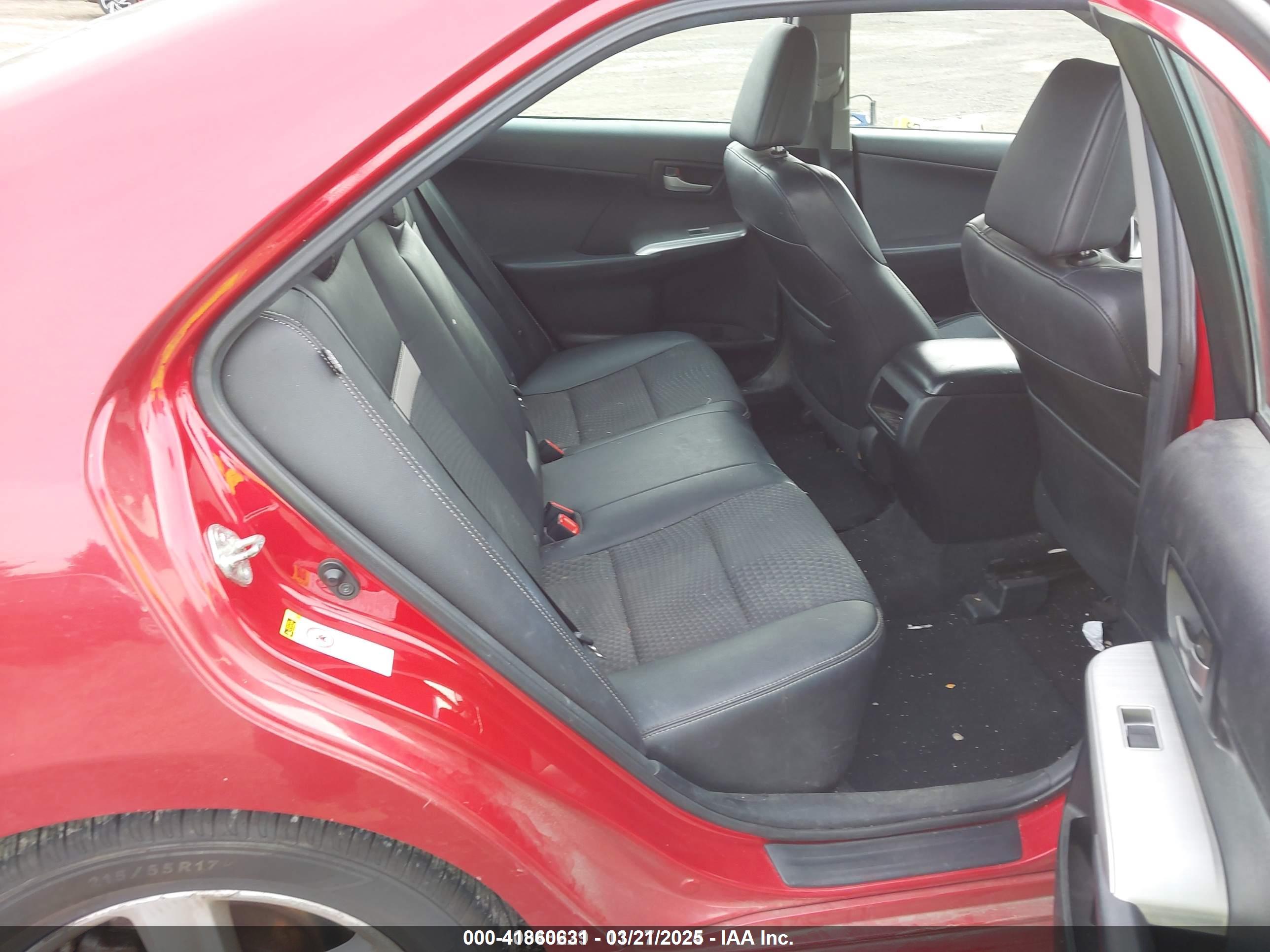 TOYOTA CAMRY image 8