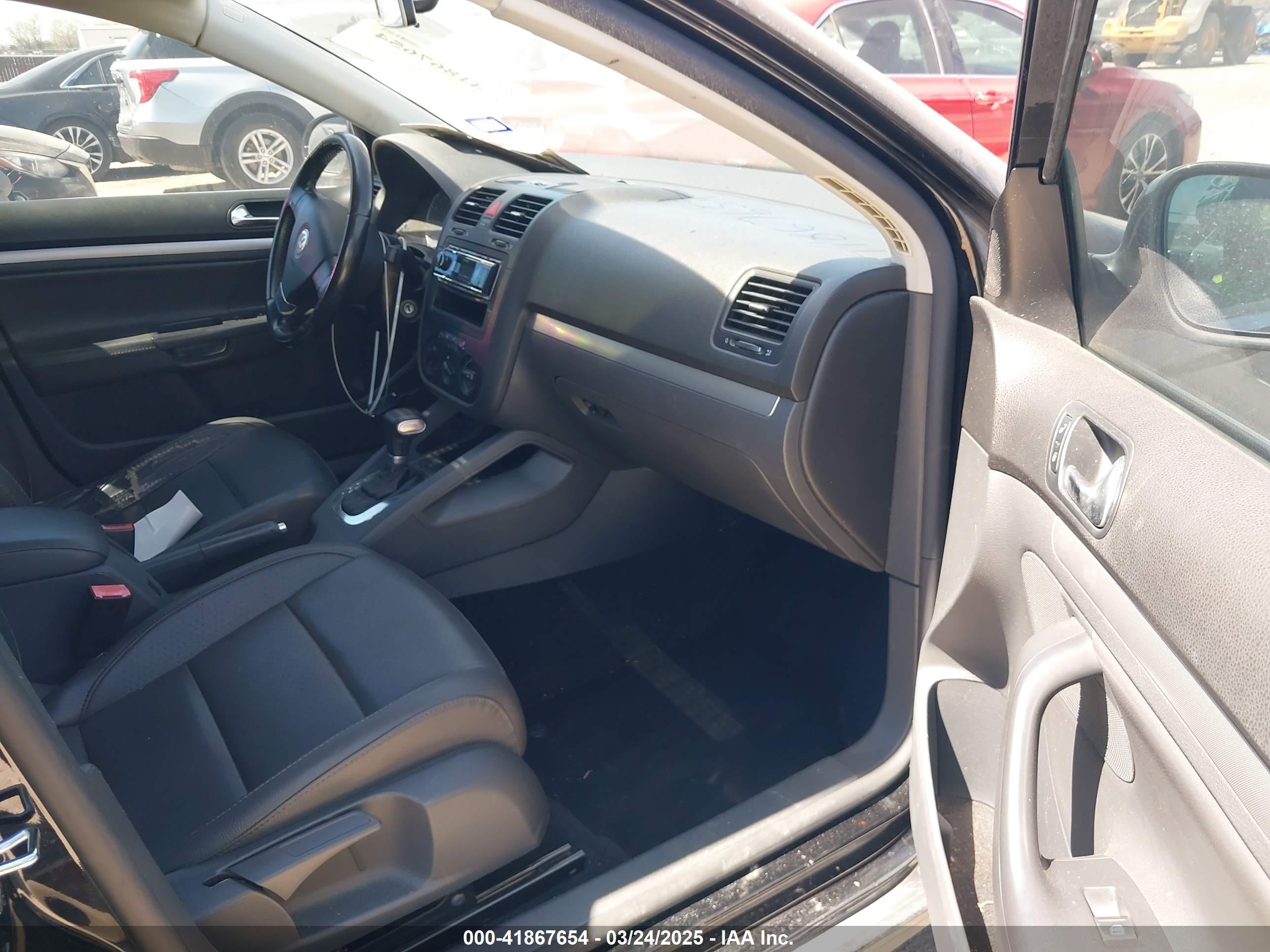 VOLKSWAGEN JETTA image 5