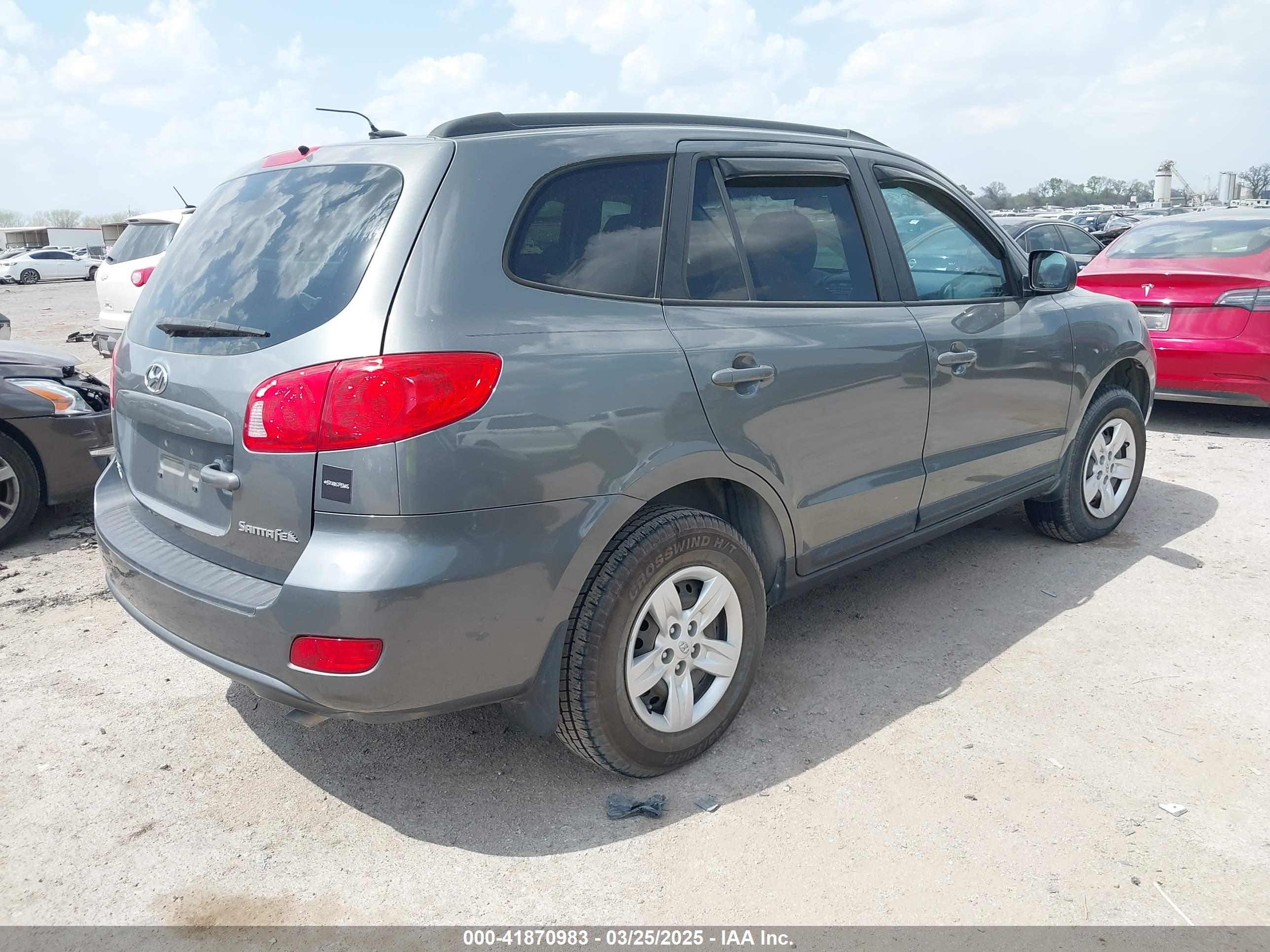 HYUNDAI SANTA image 4