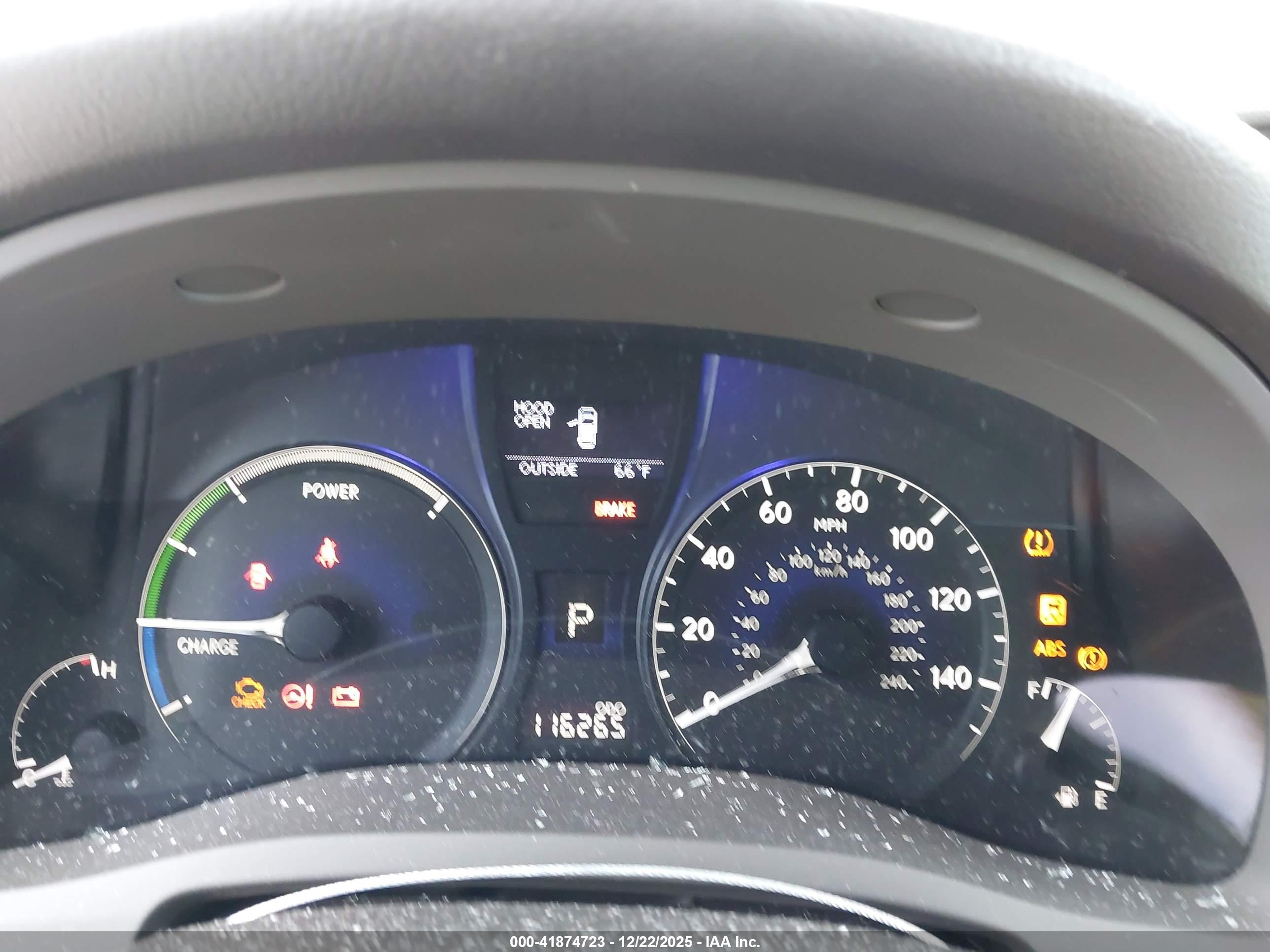 LEXUS RX image 7