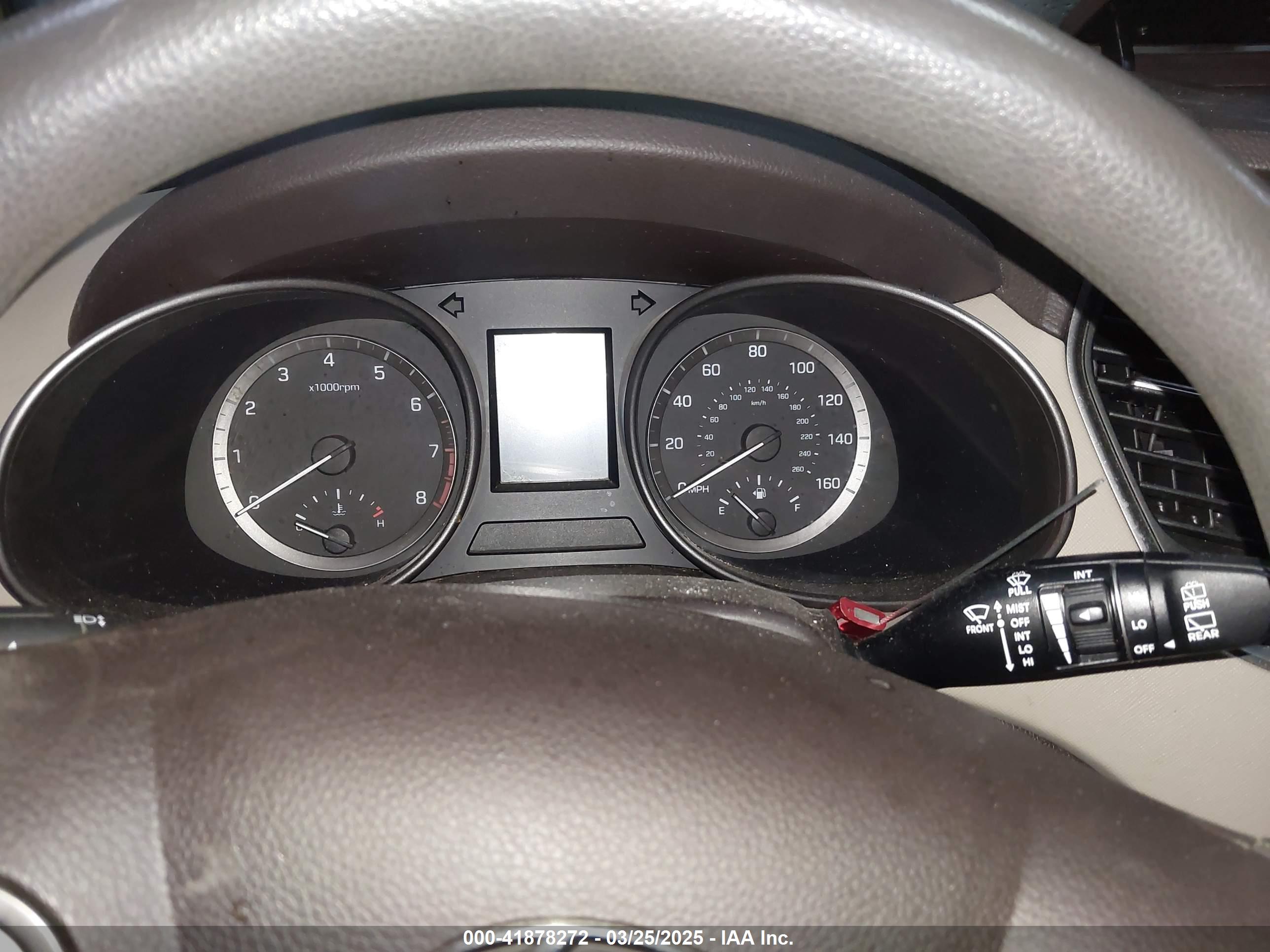HYUNDAI SANTA image 7