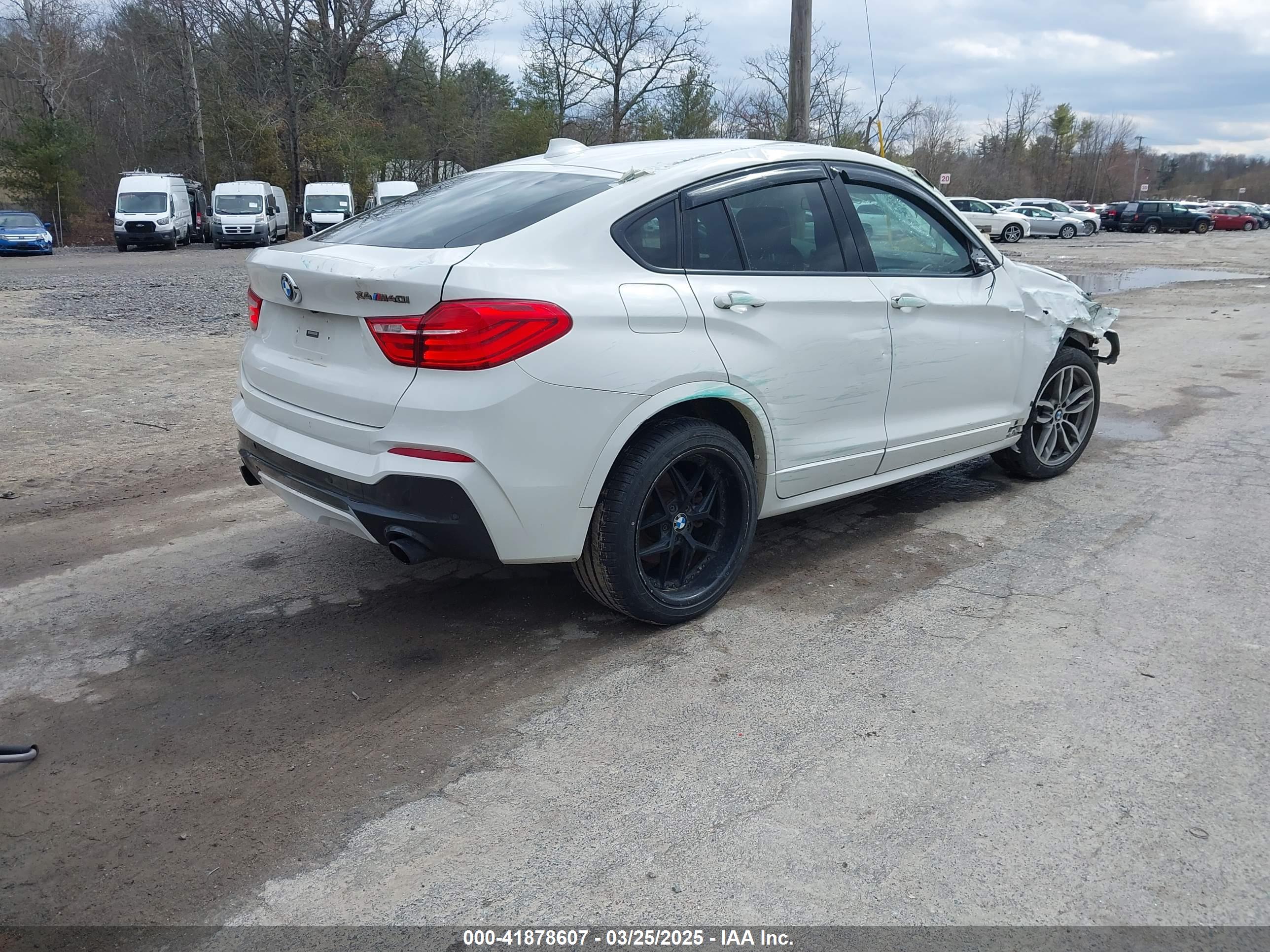 BMW X4 image 4