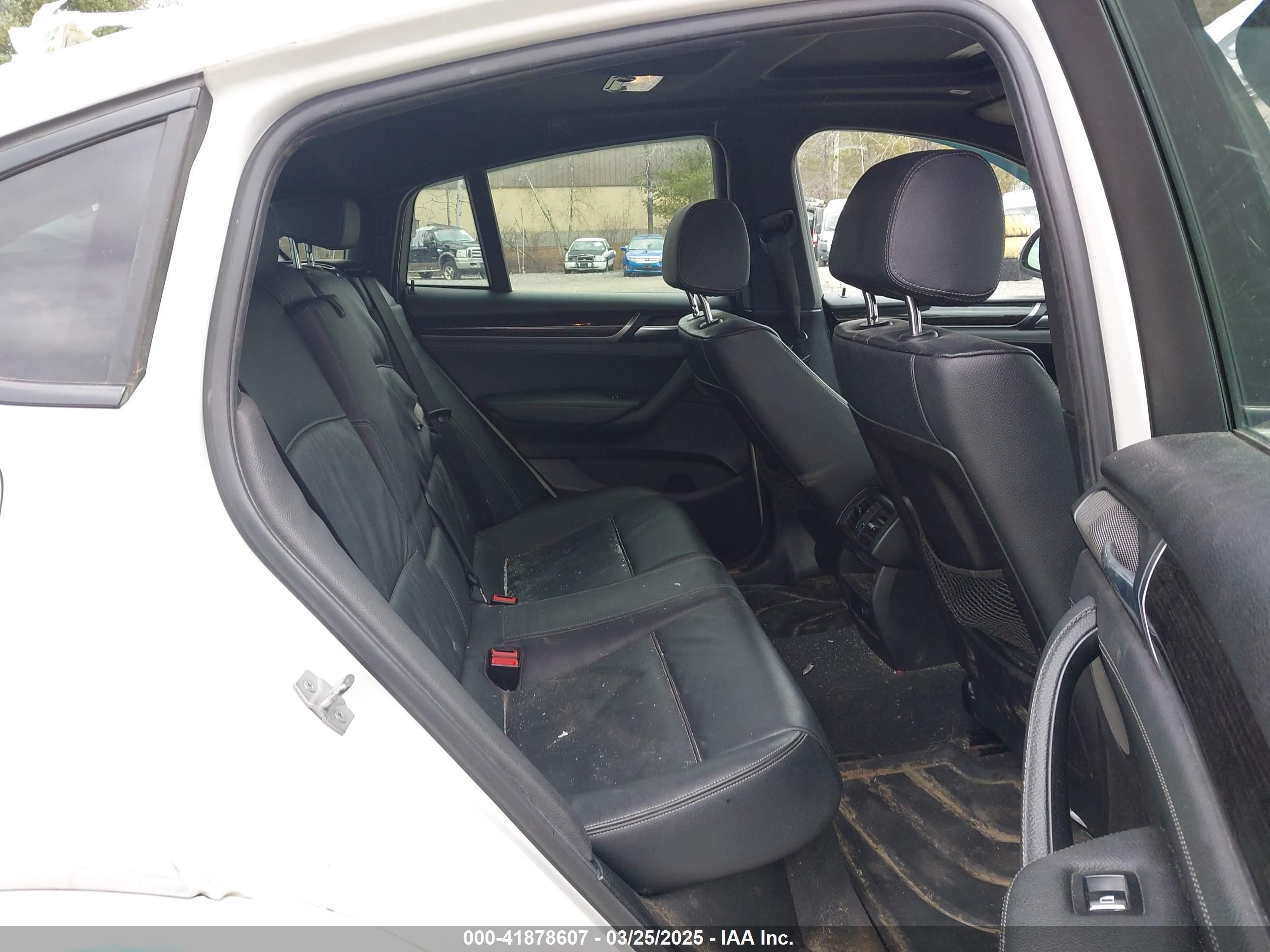 BMW X4 image 8
