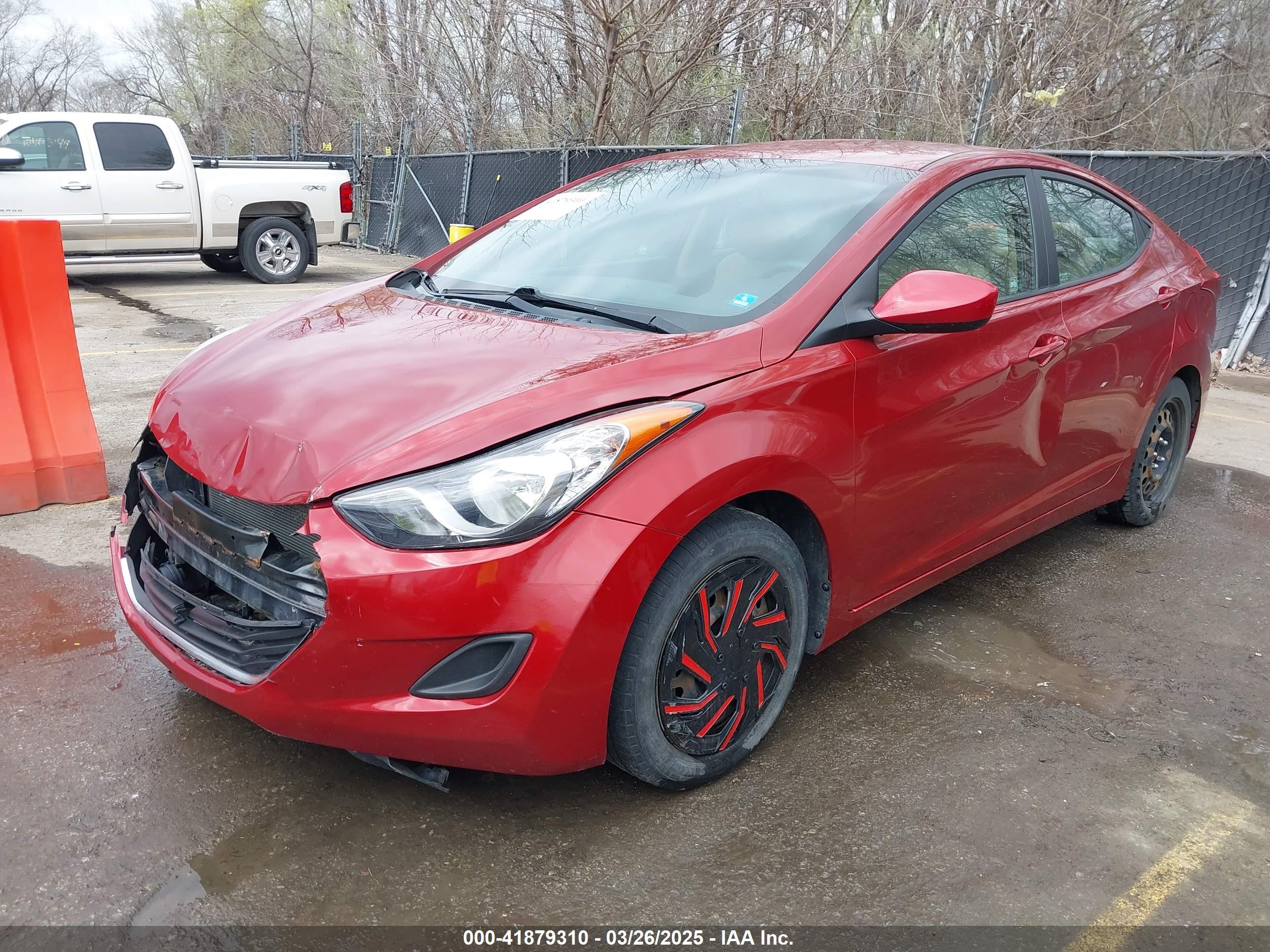 HYUNDAI ELANTRA image 2
