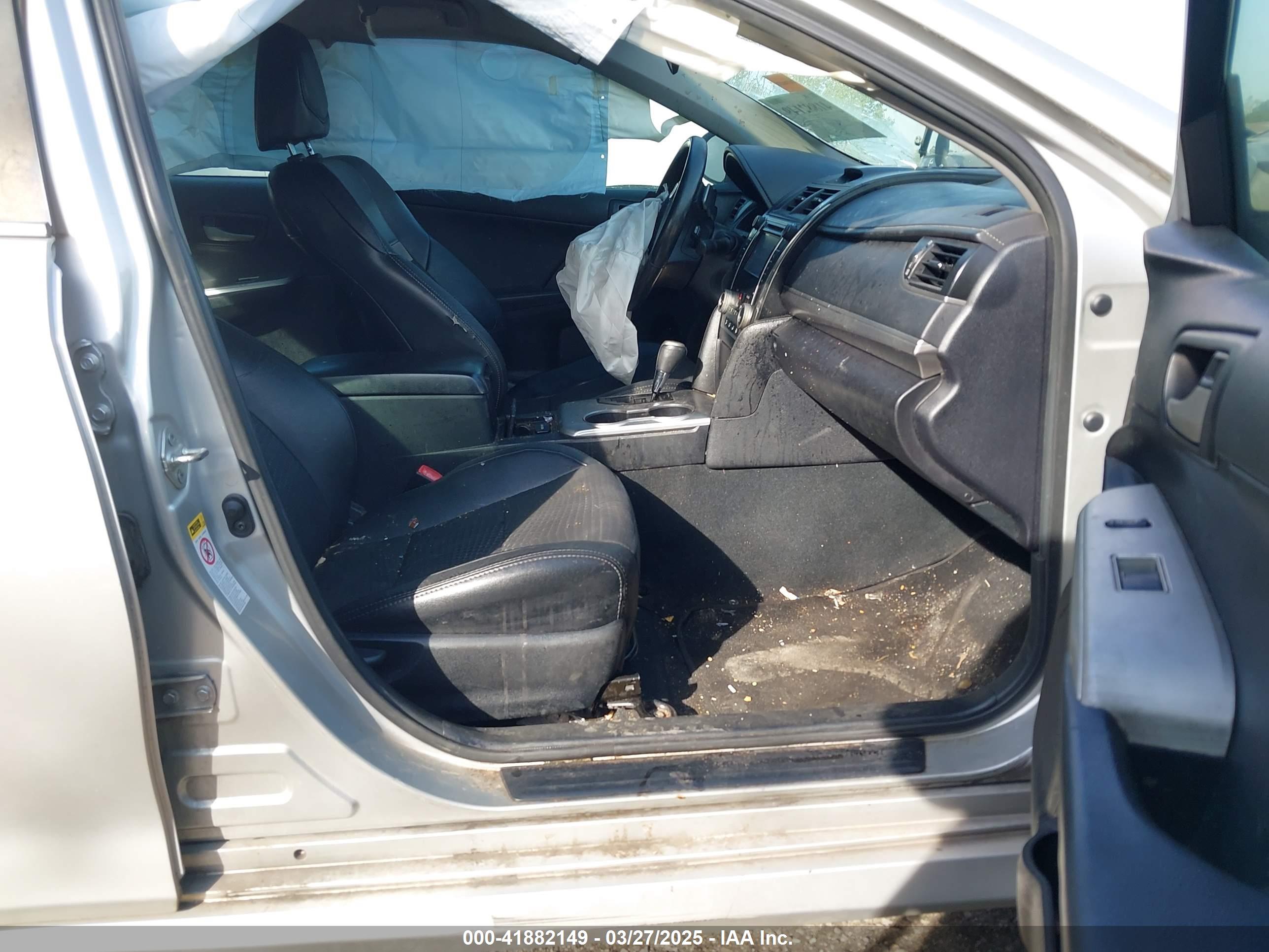 TOYOTA CAMRY image 5