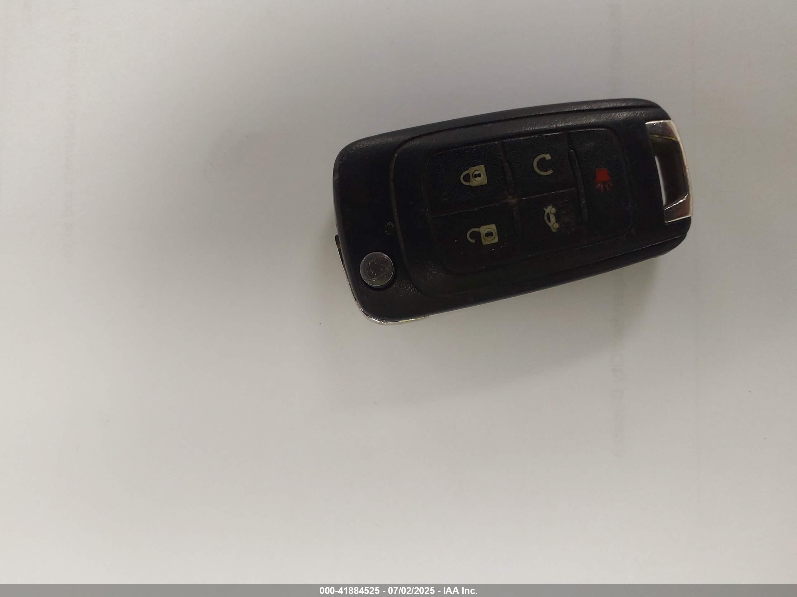 GMC TERRAIN image 11