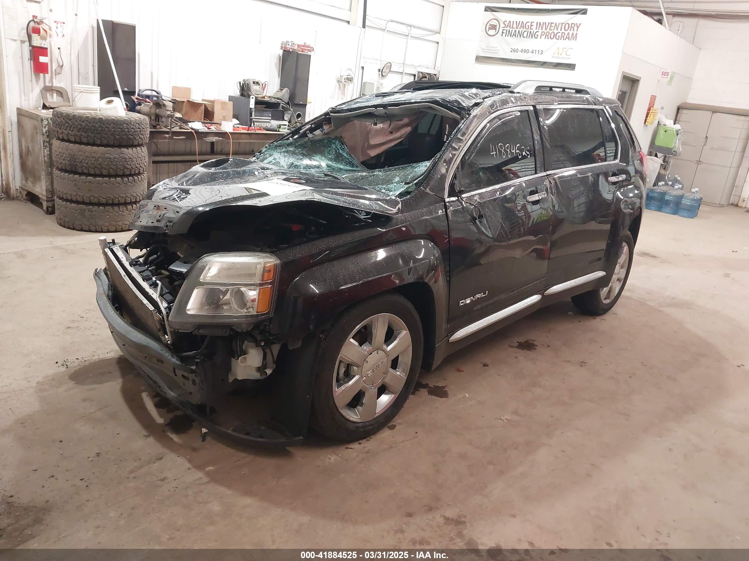 GMC TERRAIN image 2