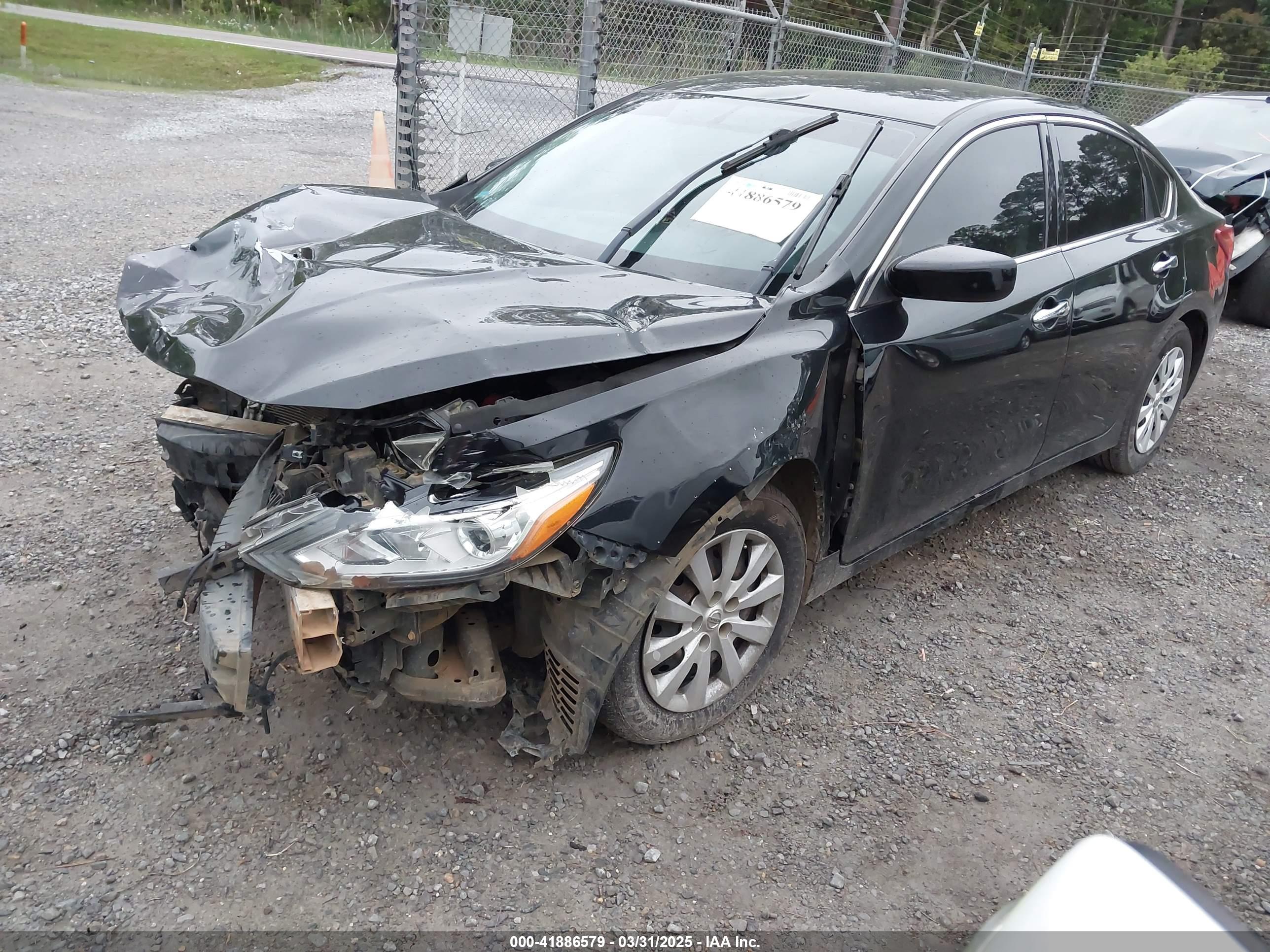 NISSAN ALTIMA image 2