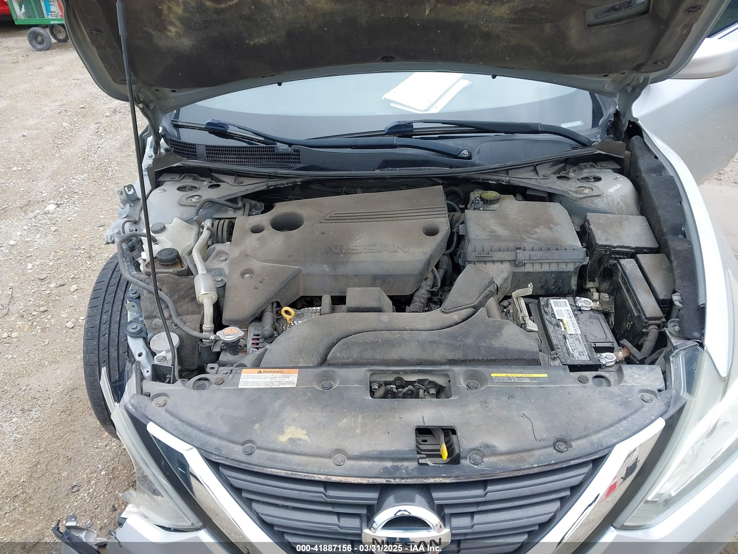 NISSAN ALTIMA image 10