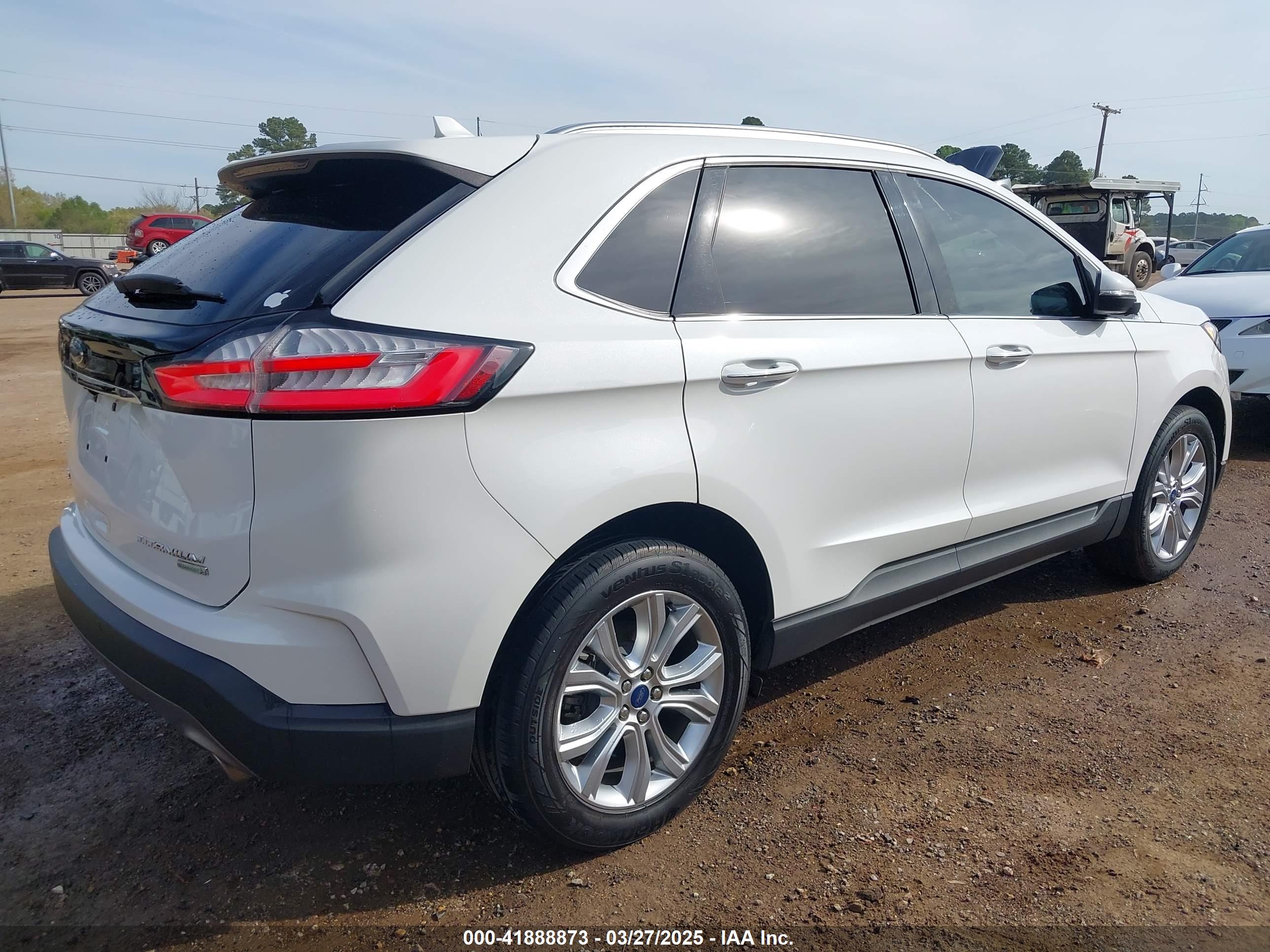 FORD EDGE image 4