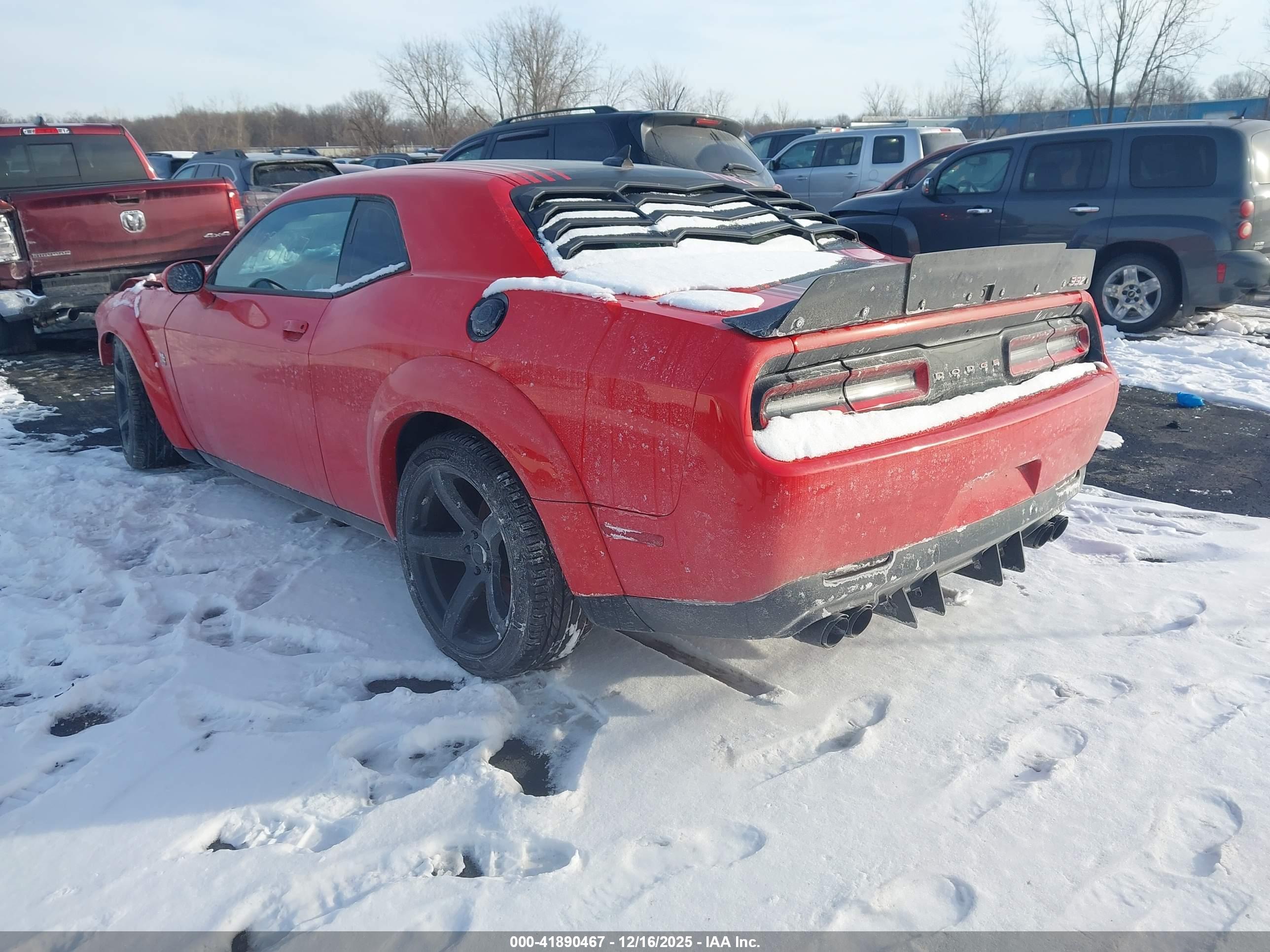DODGE CHALLENGER image 3